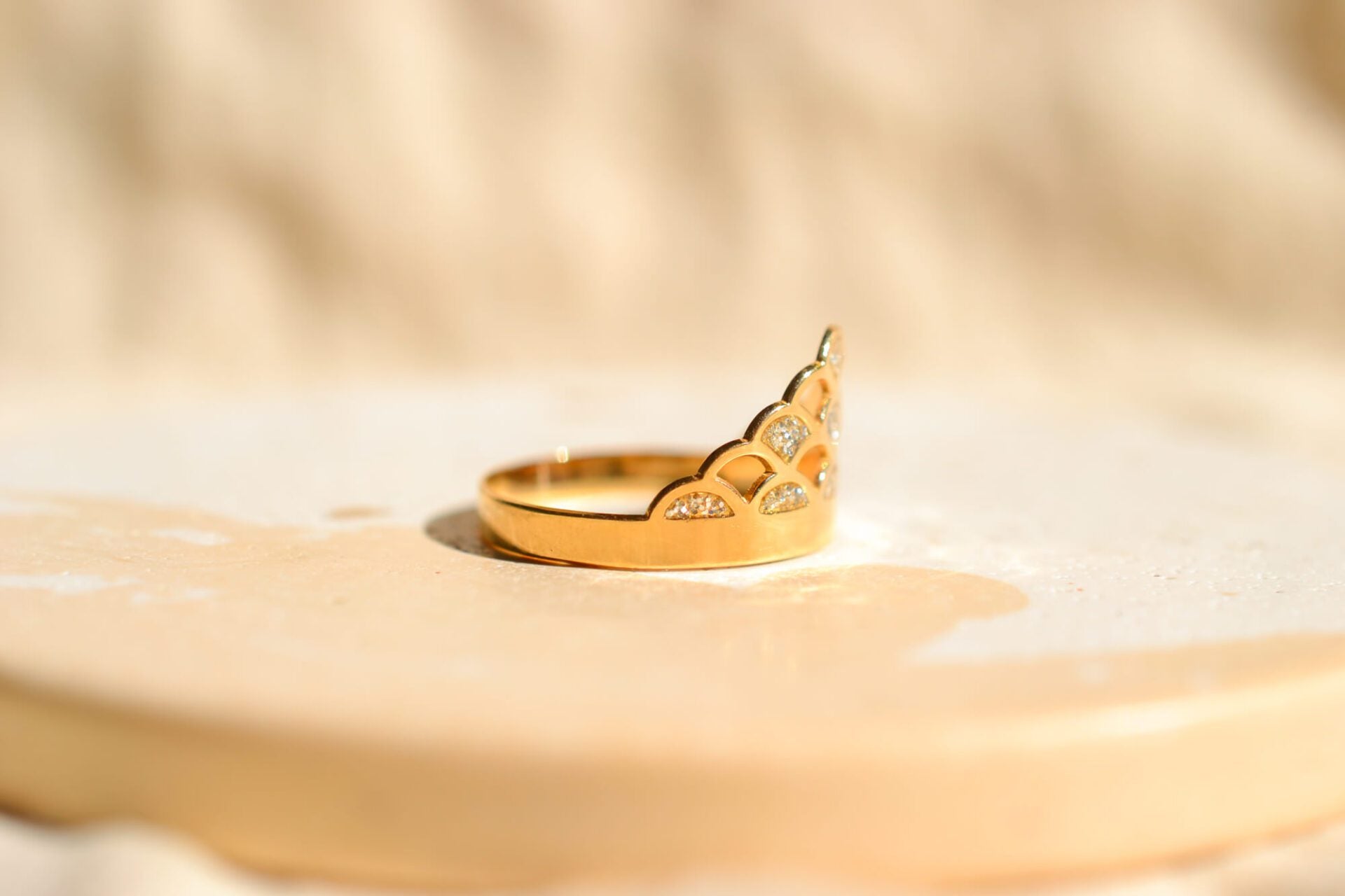 Bague diadème ajourée