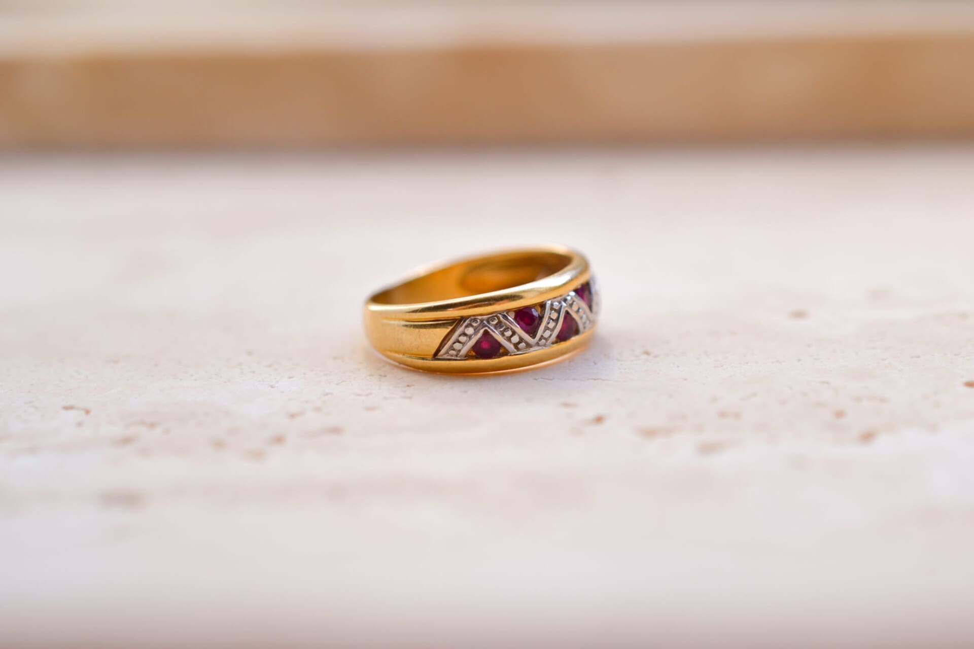 Bague bandeau Rubis