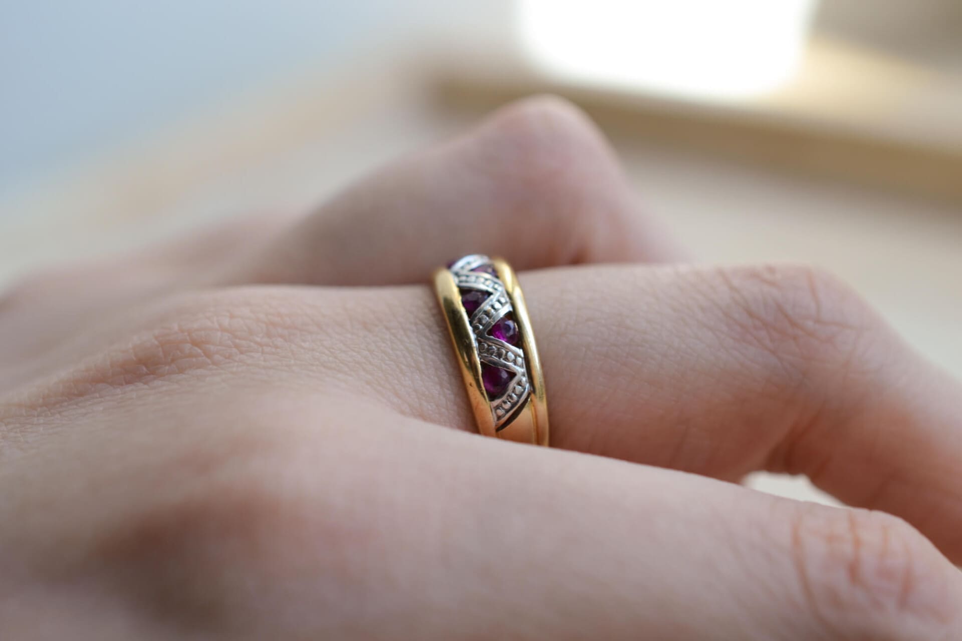 Bague bandeau Rubis