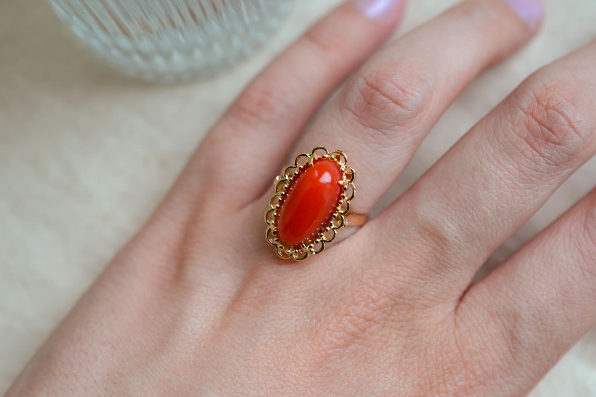 Bague cabochon Corail oval