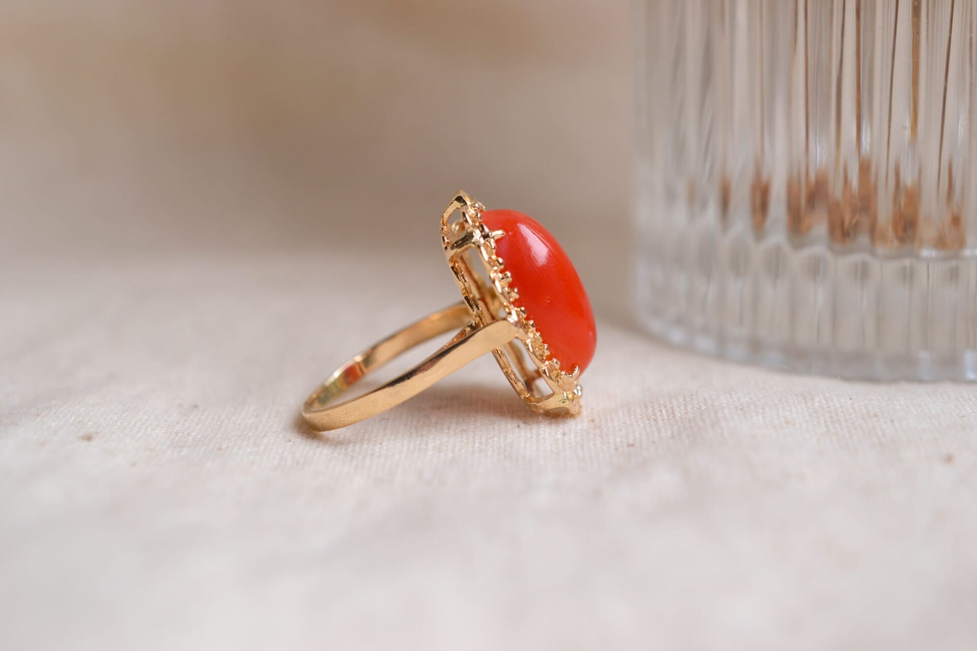 Bague cabochon Corail oval