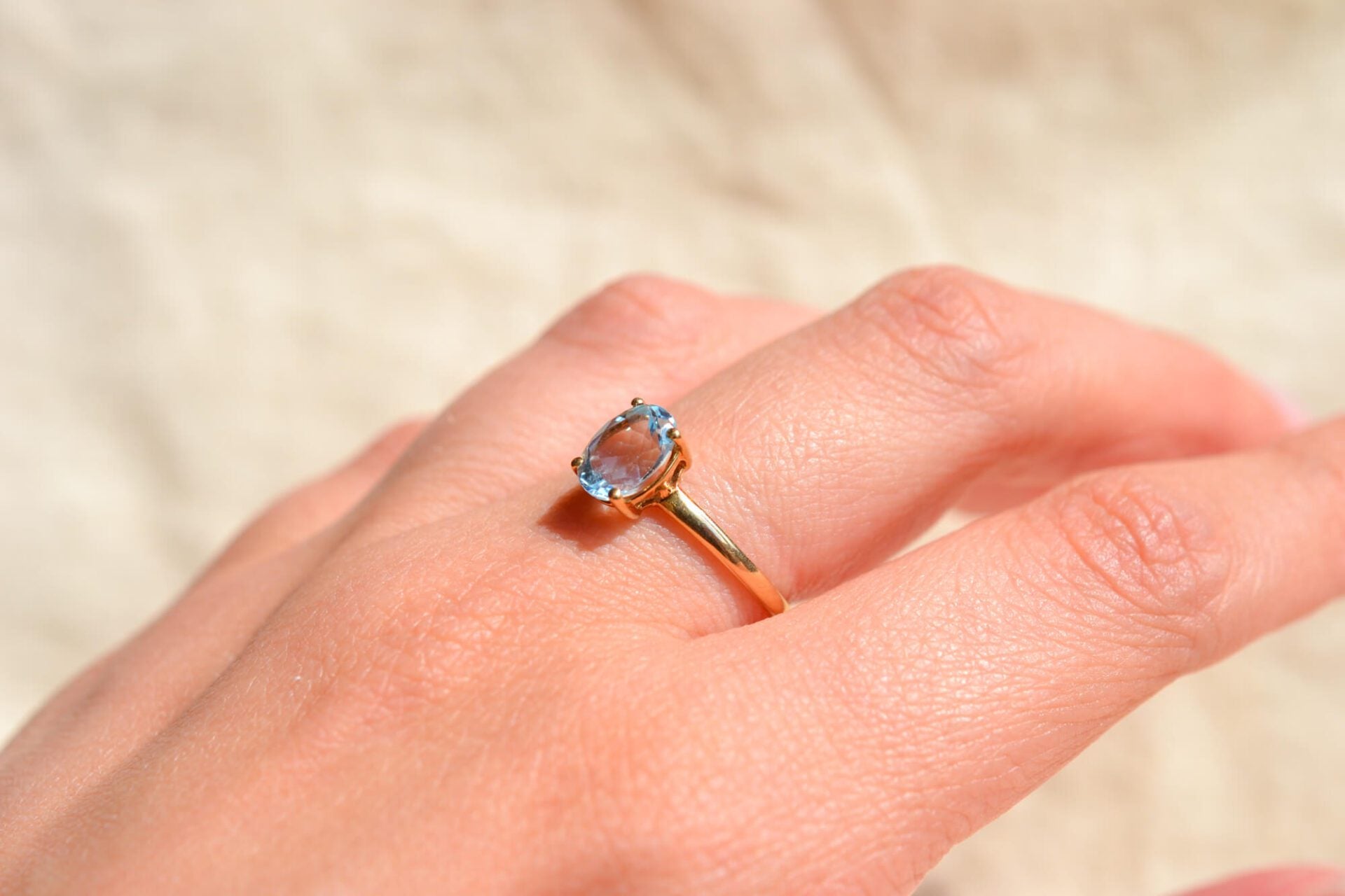 Bague Solitaire Aigue-Marine