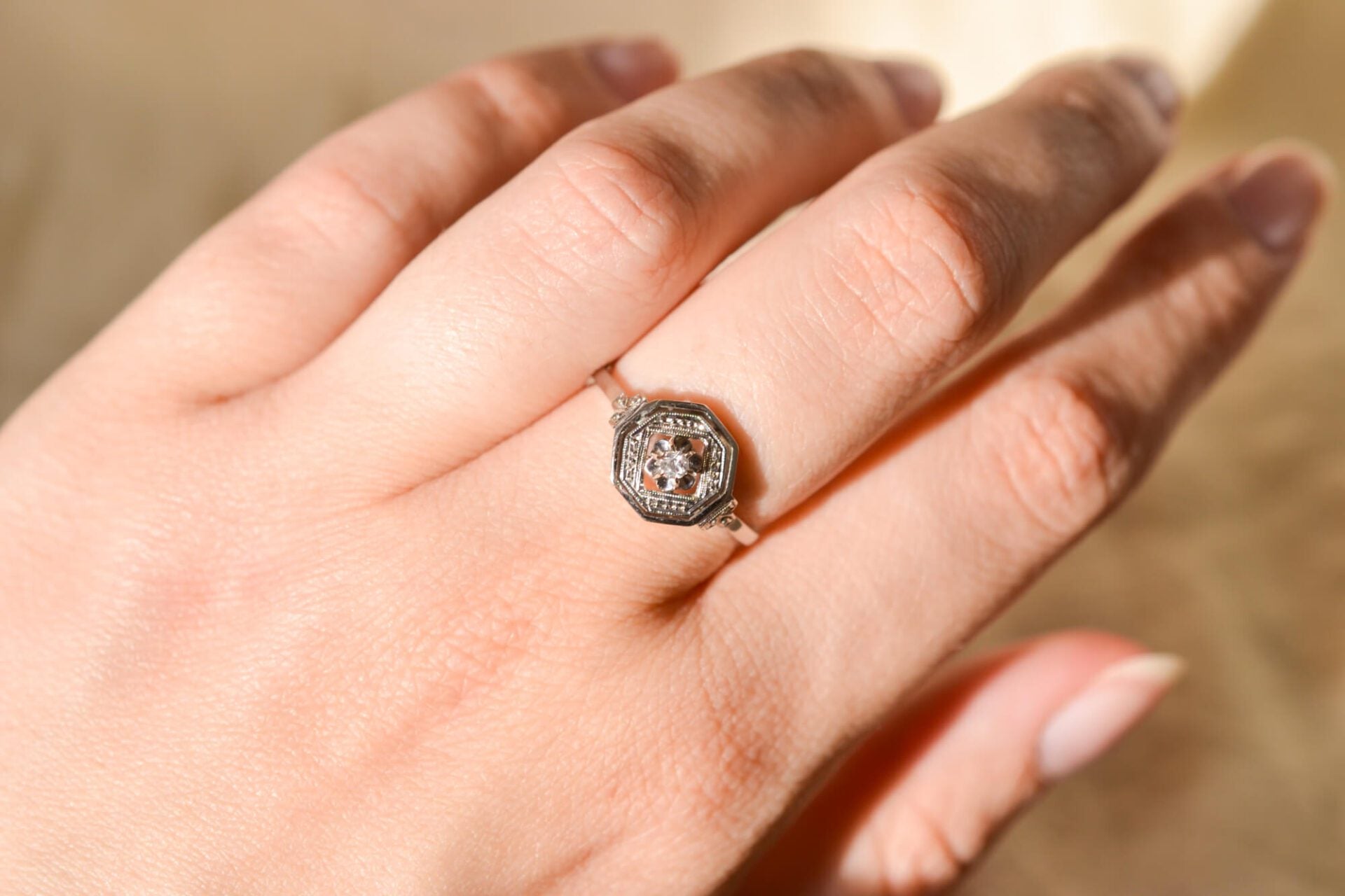 Bague Art Déco plateau octogonal Oxyde