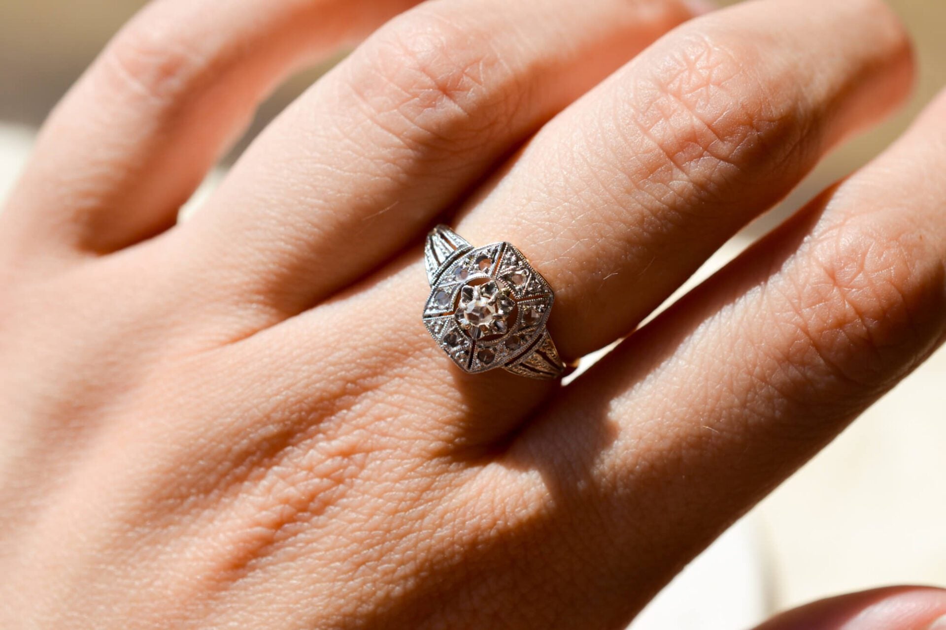 Bague Art Déco géométrique Diamants