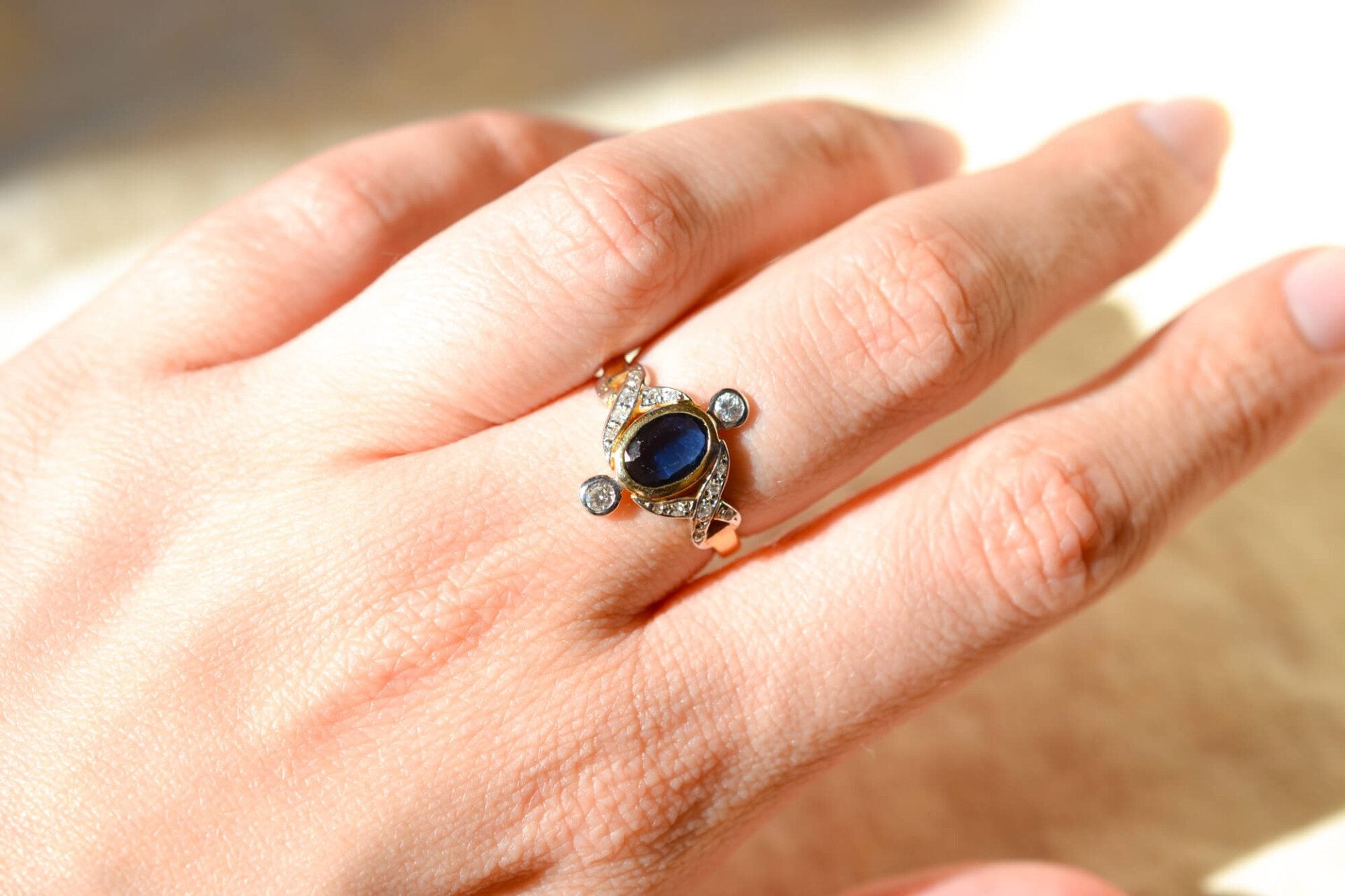 Bague 2 Ors Saphir torsade Diamants