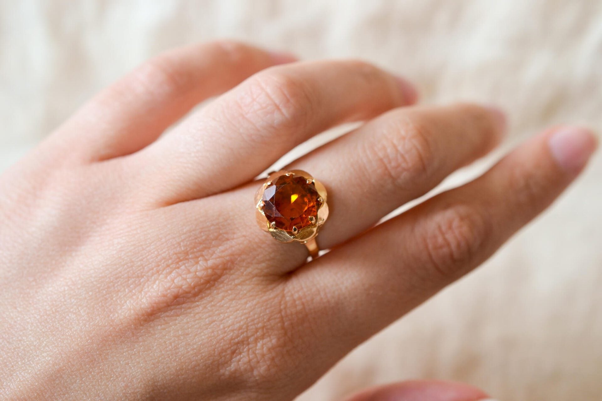 Bague Saphir orange Verneuil