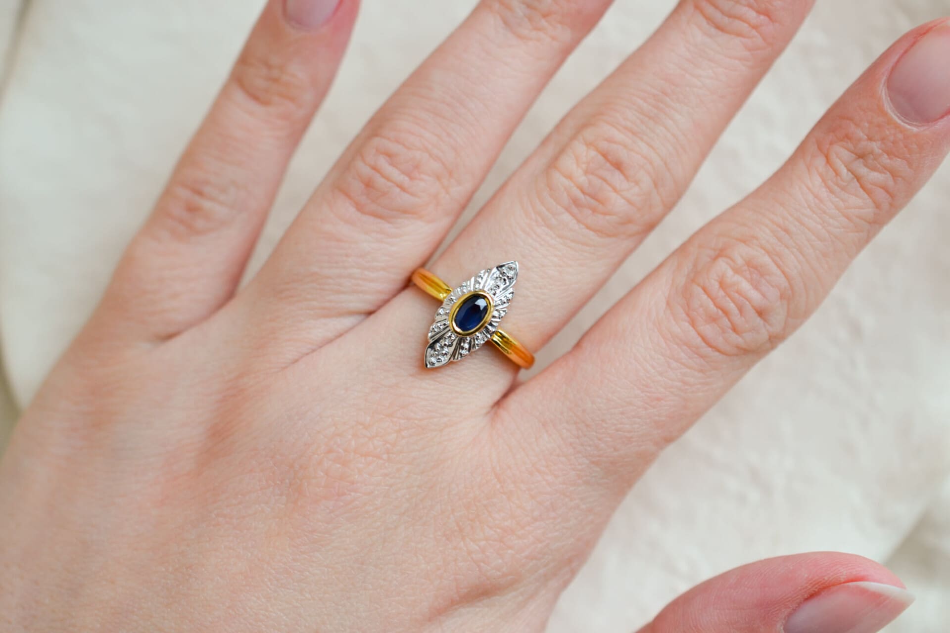 Bague Marquise 2 Ors Saphir