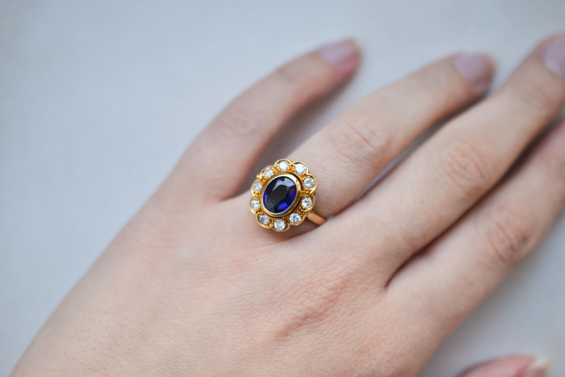 Bague Marguerite Or jaune Saphir et Diamants