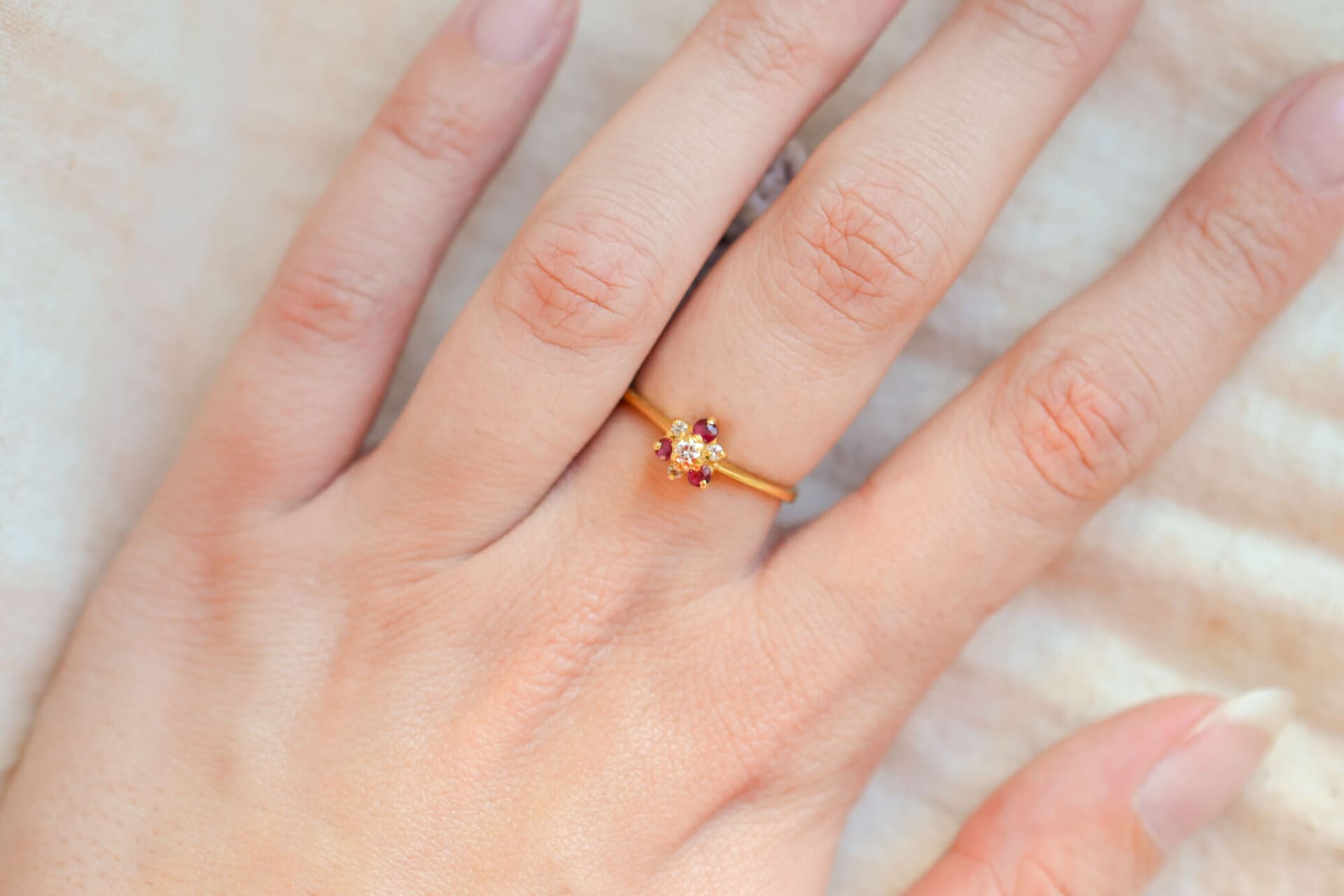 Bague fleur Rubis et Diamants