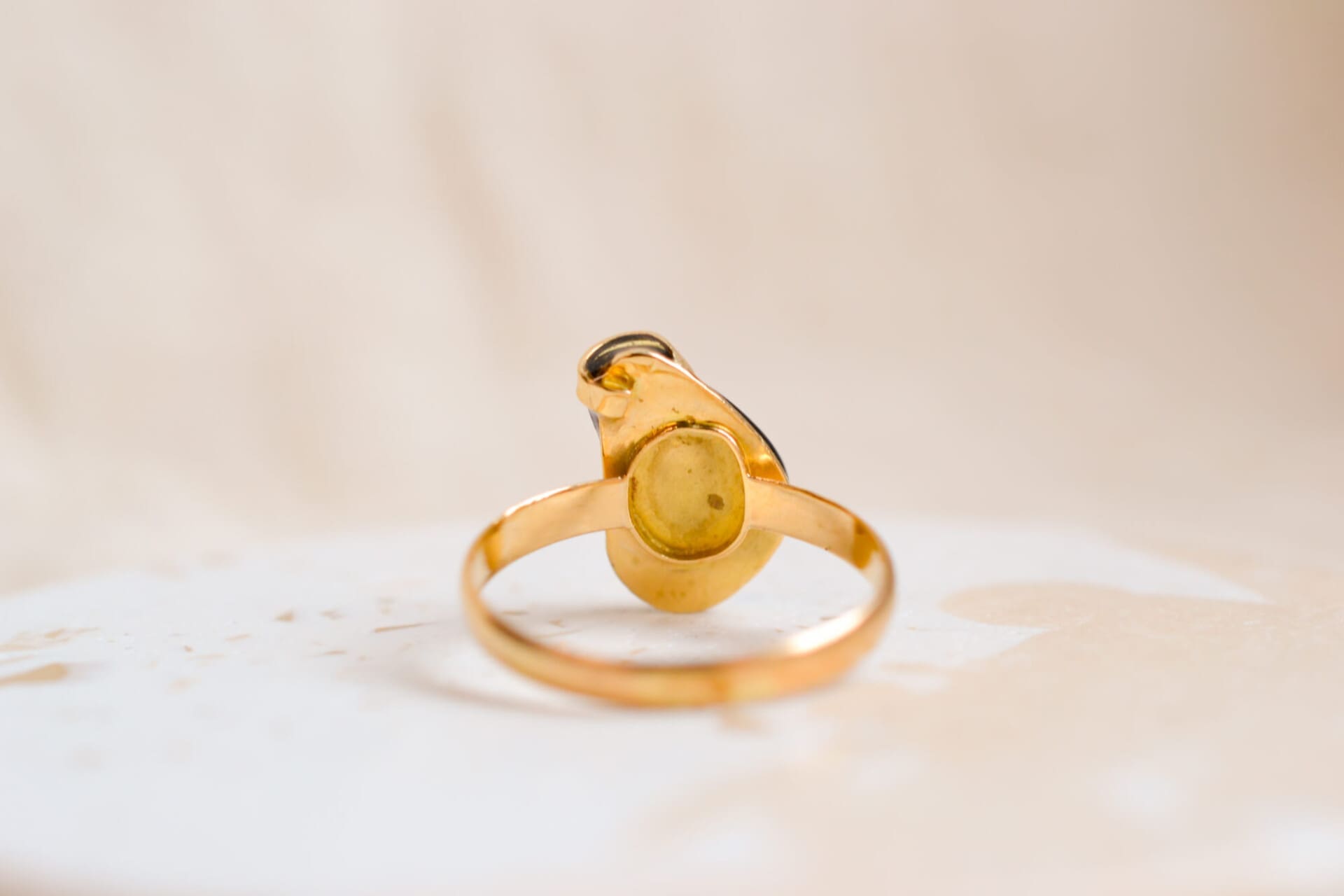Bague menhir Nacre