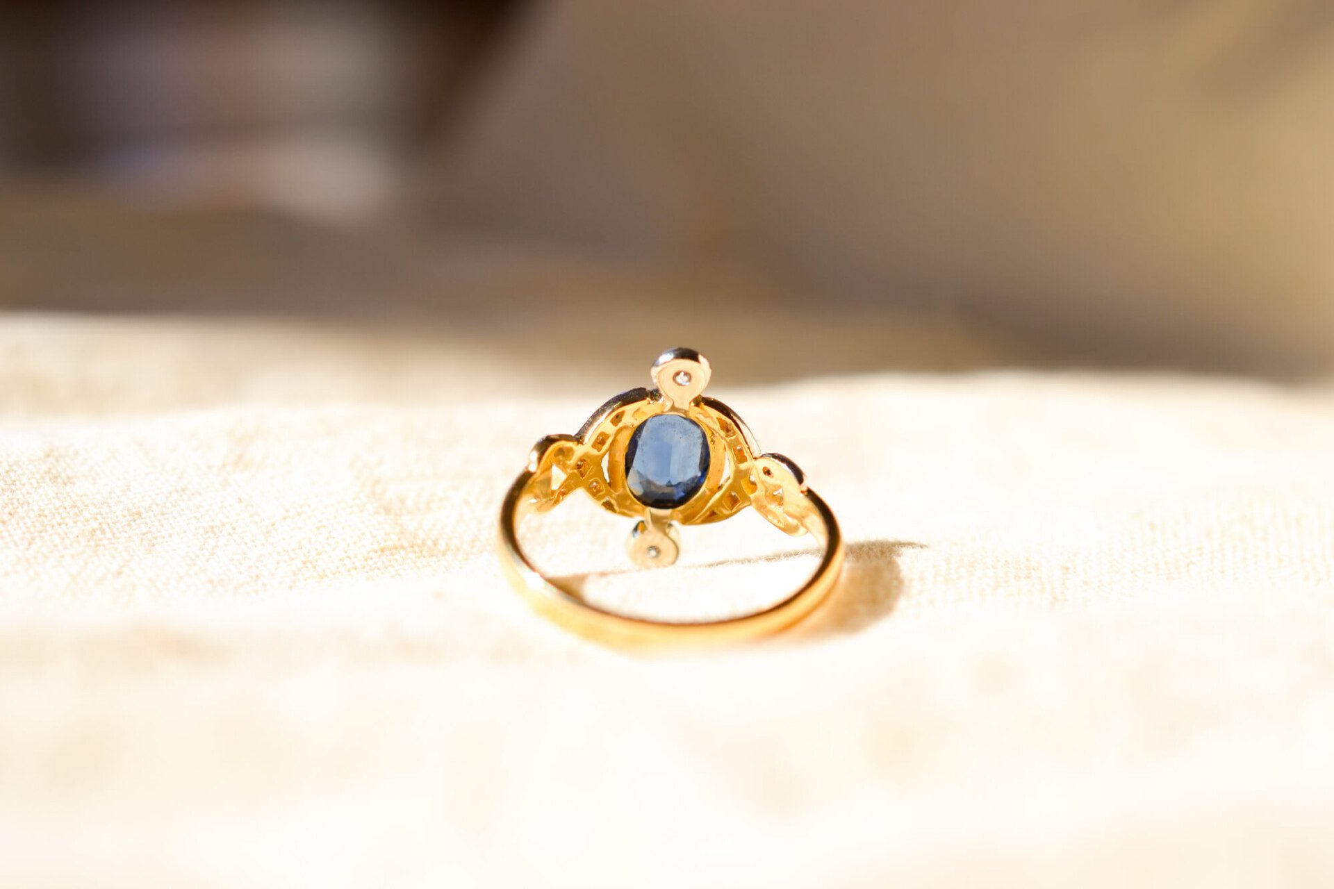 Bague 2 Ors Saphir torsade Diamants