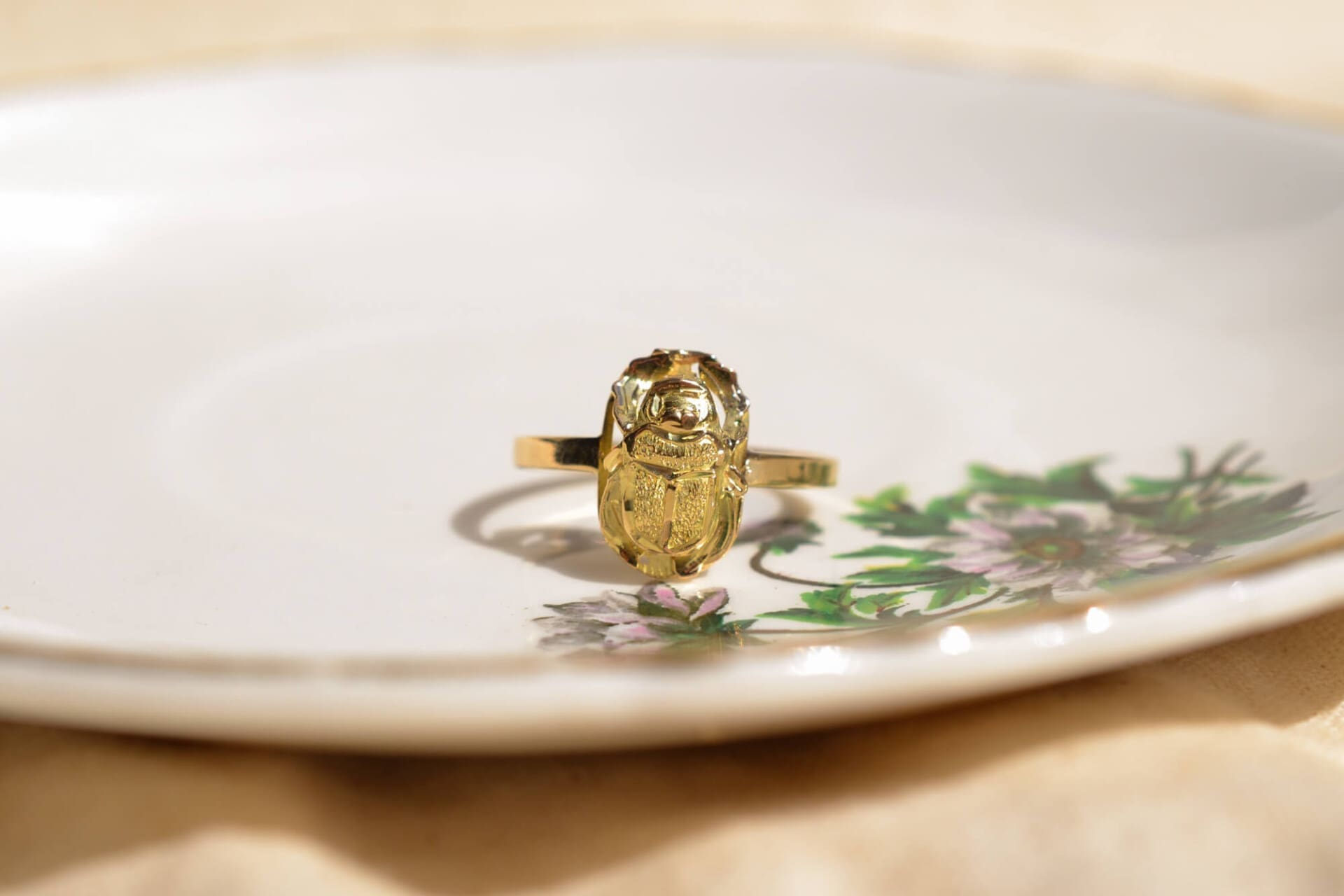 Bague Or jaune scarabée égyptien