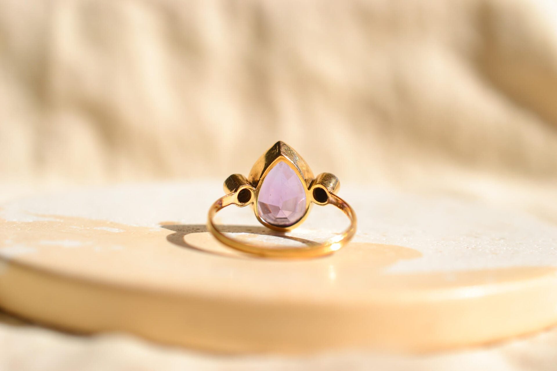 Bague Améthyste taille poire Diamants