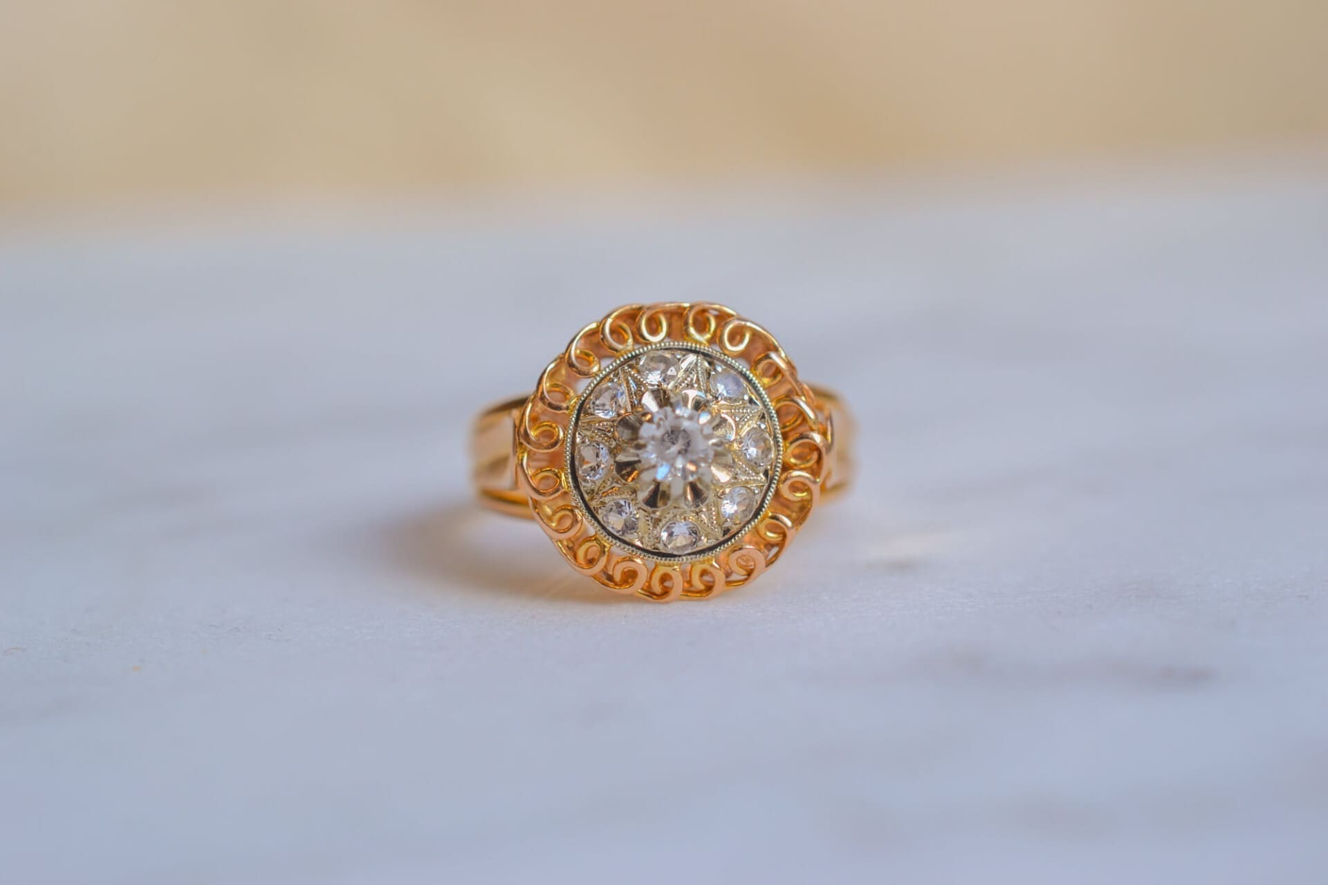 Bague fleur circulaire Oxydes