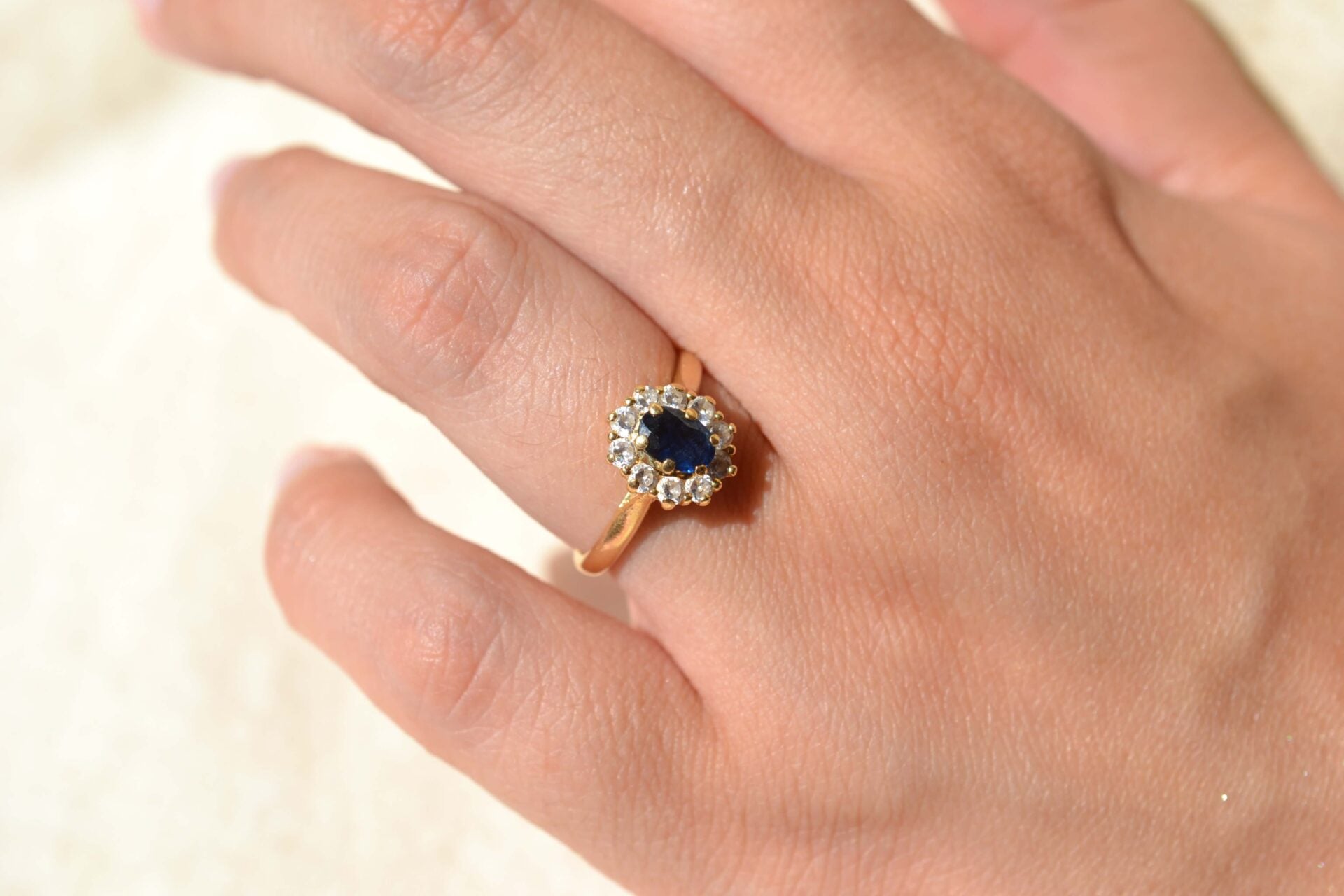 Bague Marguerite pétales Oxydes