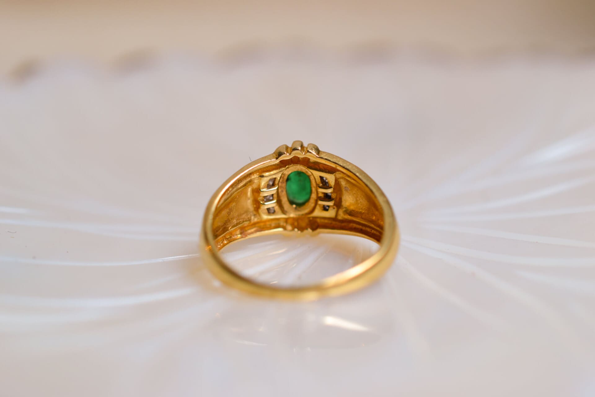Bague jonc "diadème" Émeraude et Diamants