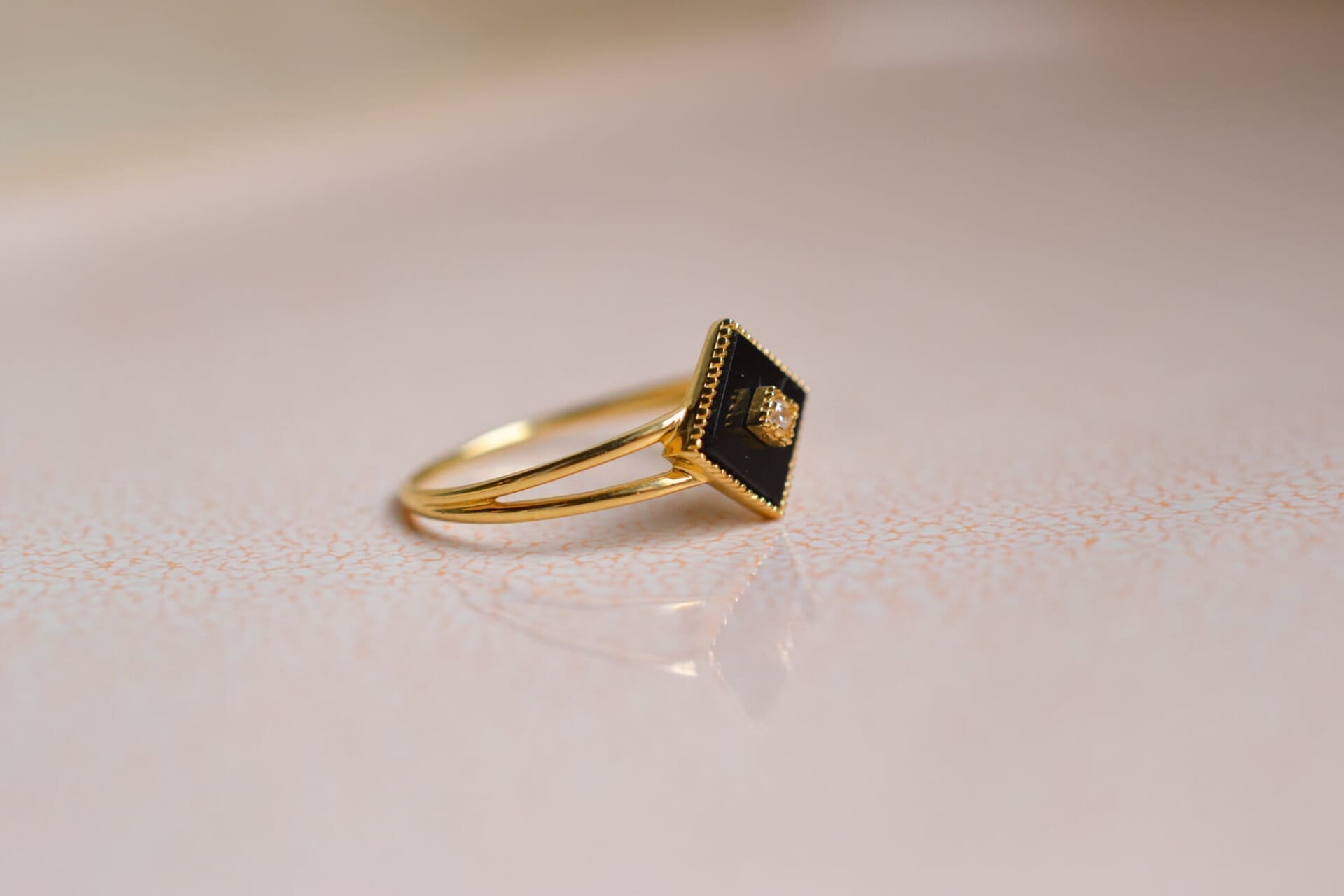 Bague losange Onyx et Oxyde