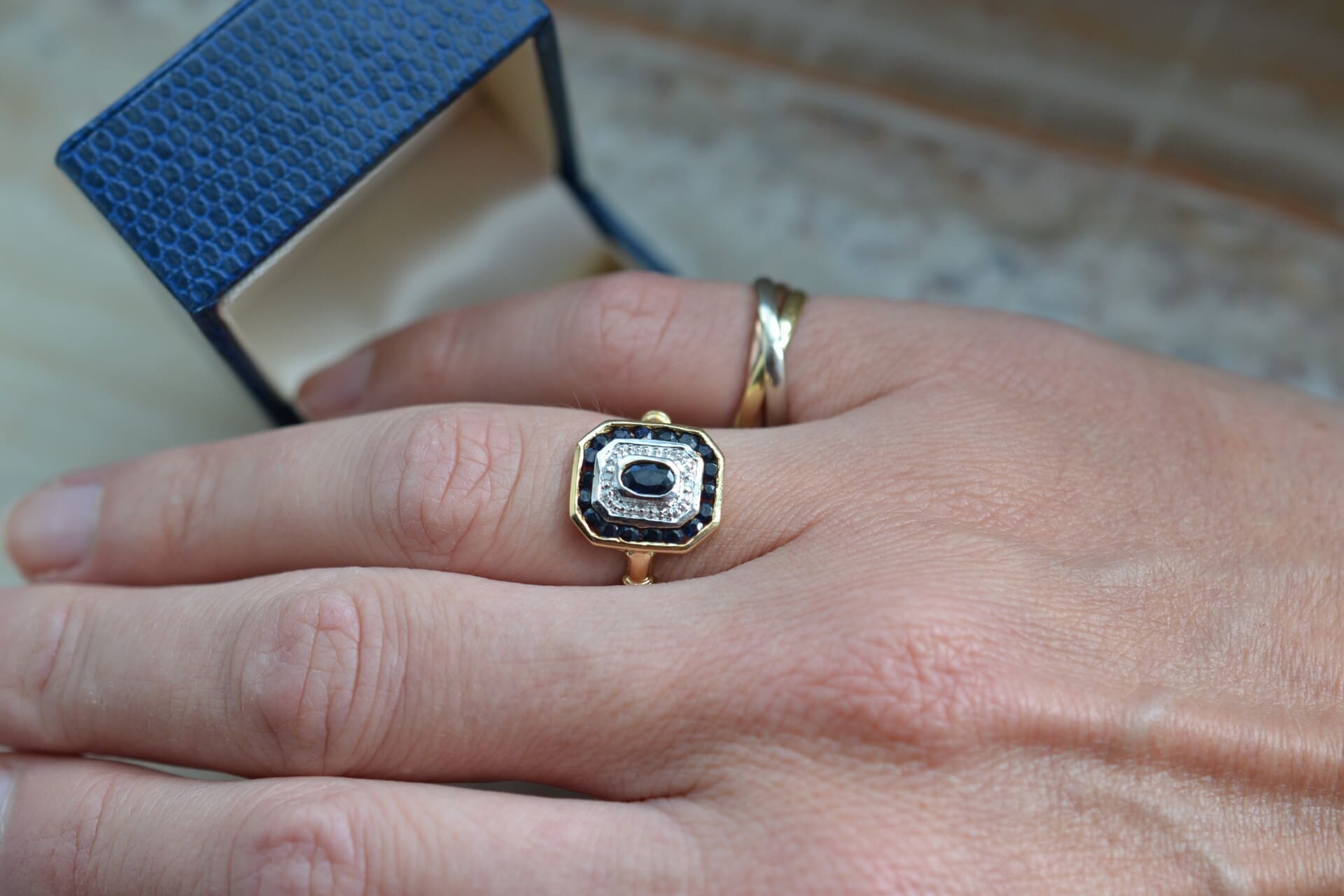Bague Octogonale Saphirs Diamants
