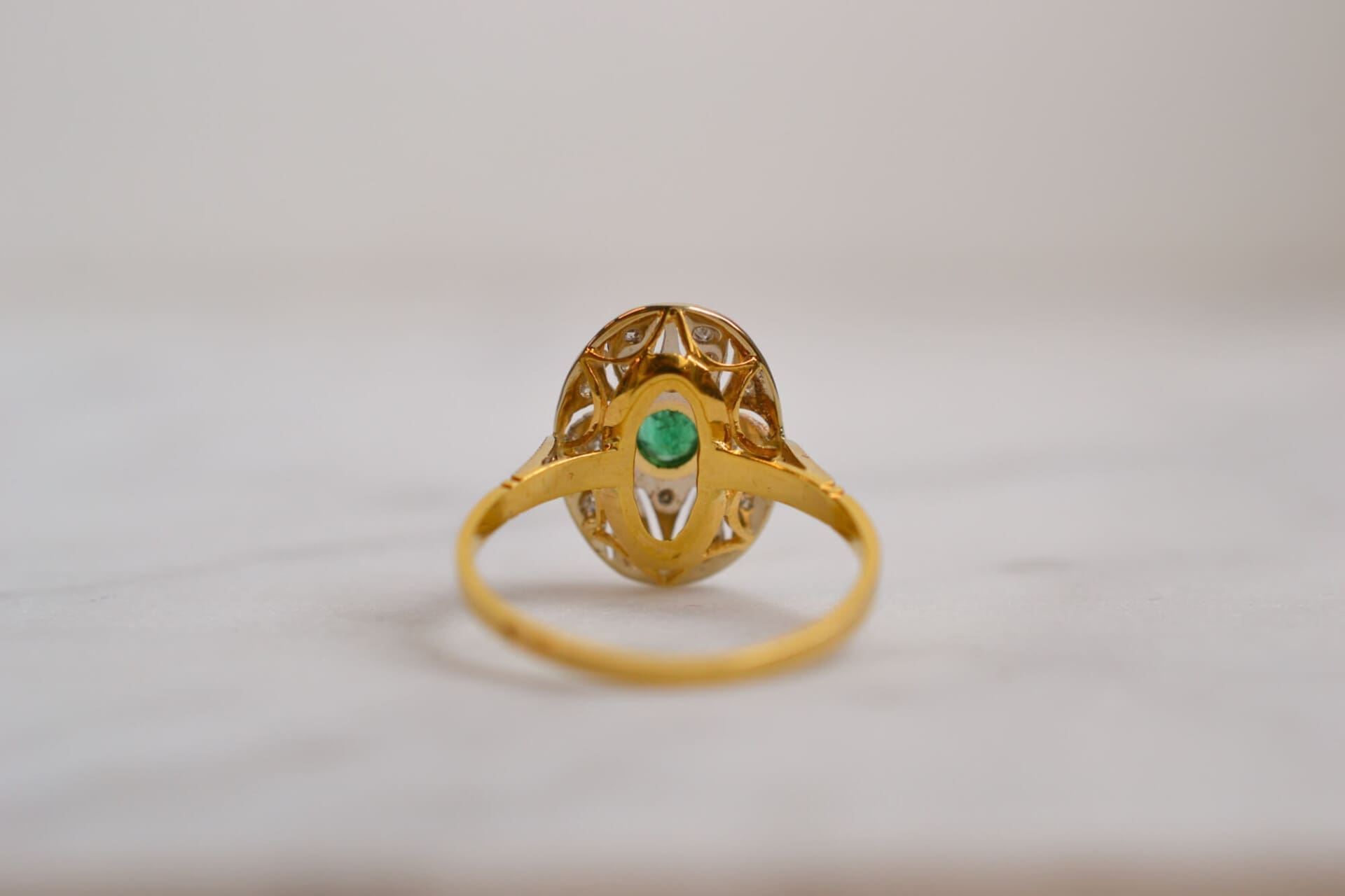 Bague ovale 2 Ors Émeraude et Diamants