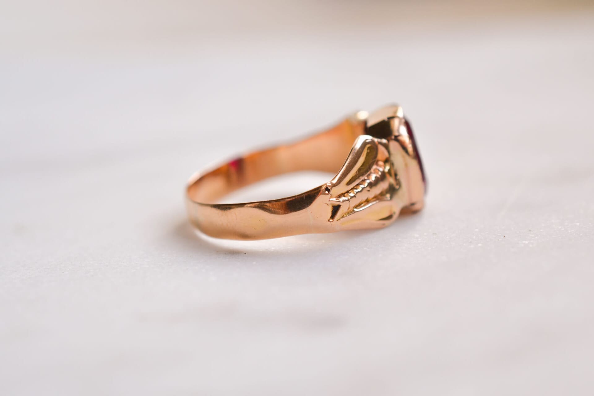 Bague style Art Déco Rubis synthétique