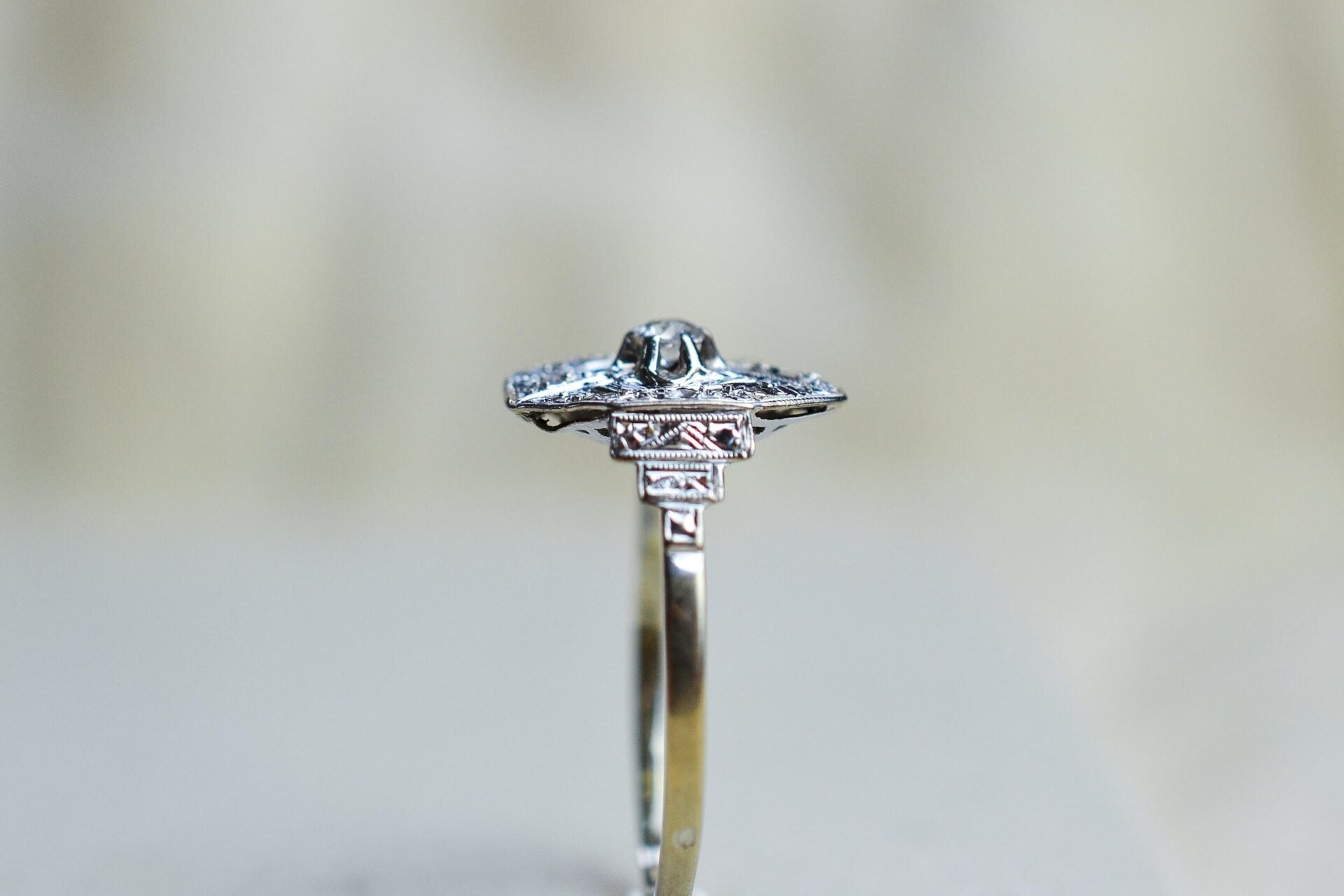 Bague style Art Déco octogonale Oxydes