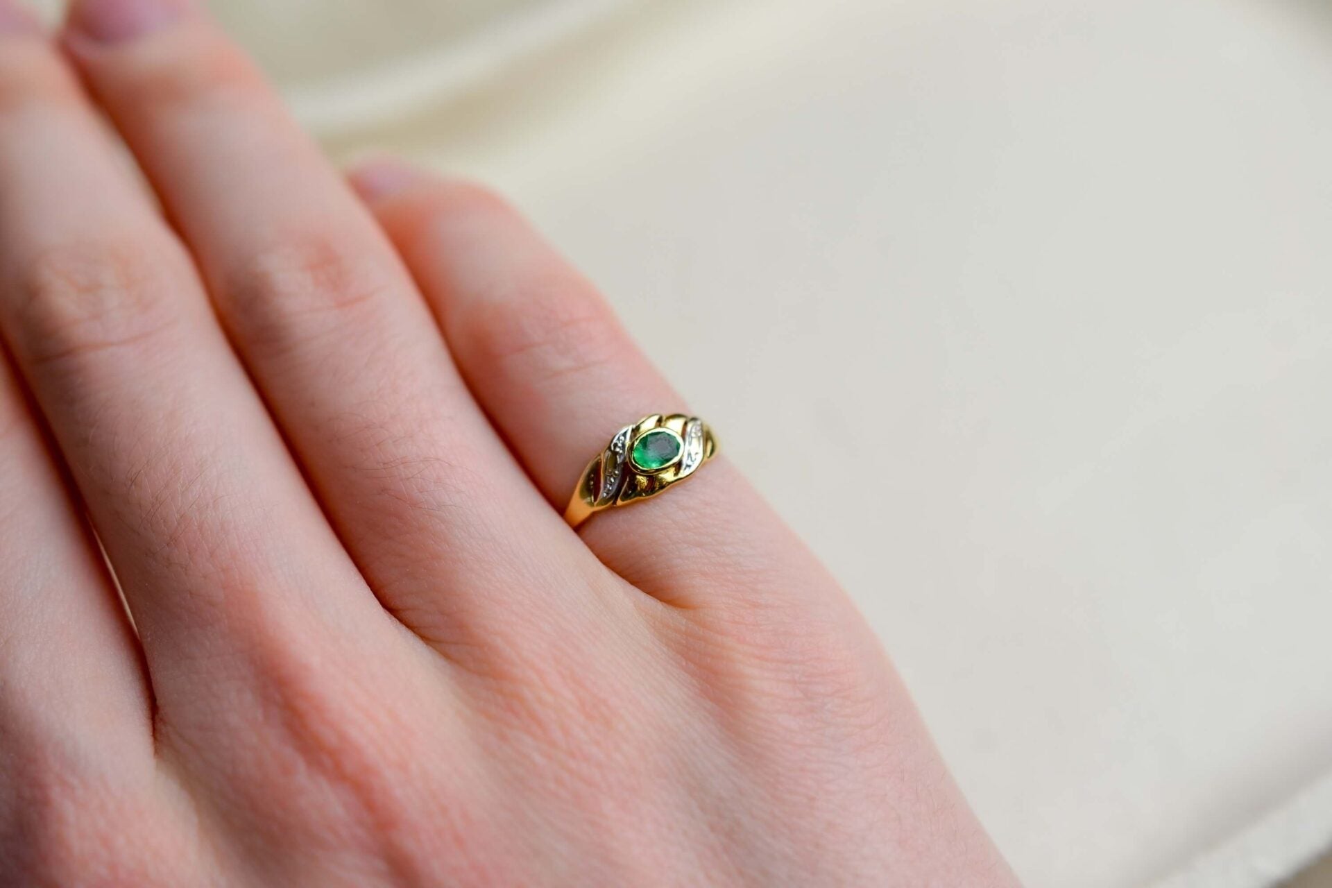 Bague Jonc Pinky Ring Emeraude