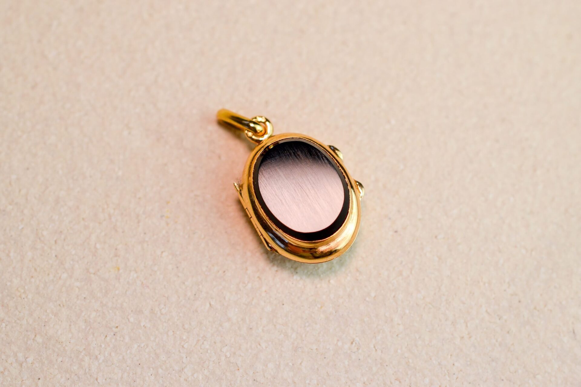 Pendentif ouvrant Onyx