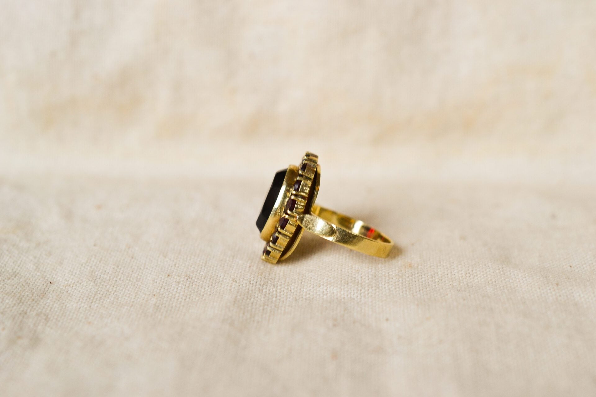 Bague Or Jaune et Grenats