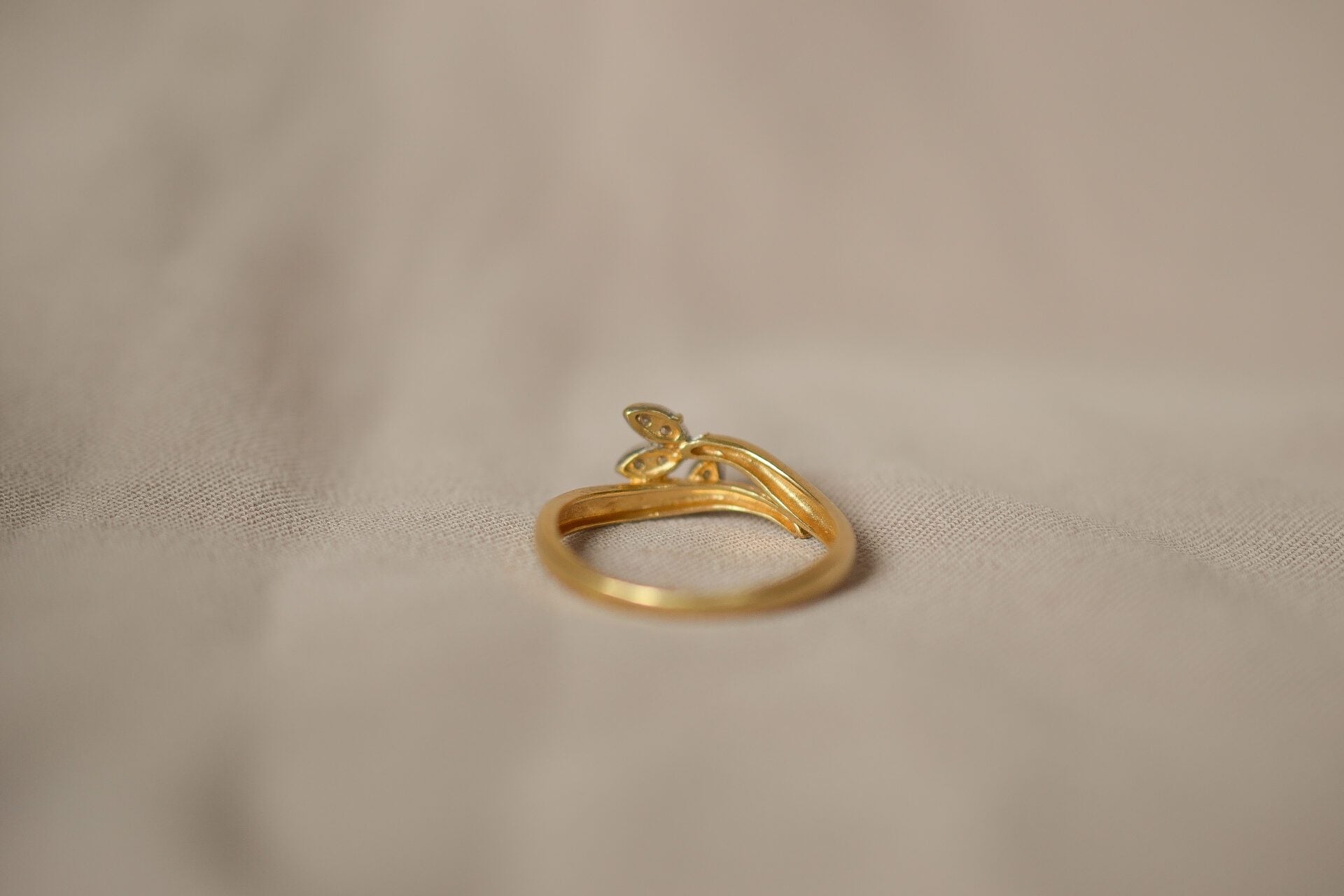 Bague Art Nouveau Or Jaune et Diamants