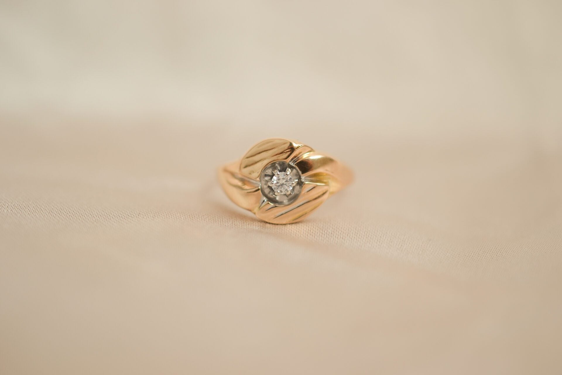 Bague Solitaire Tourbillon