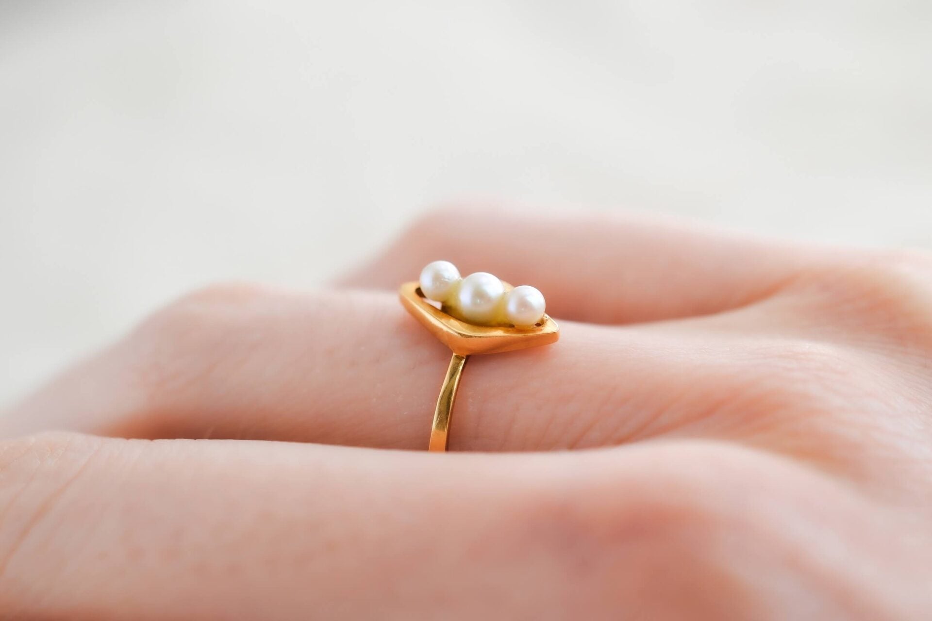 Bague navette perles de culture