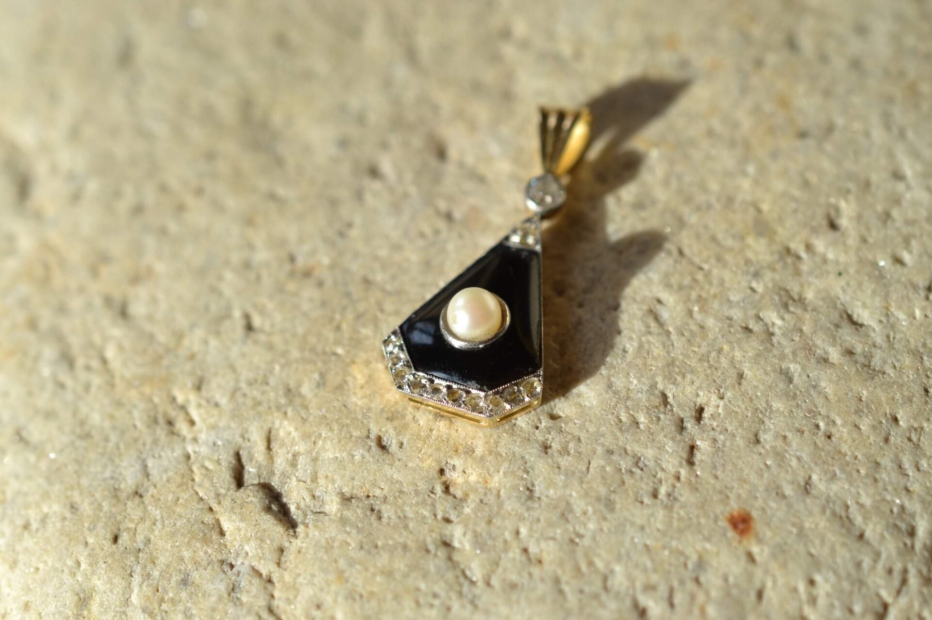 Pendentif poire Onyx Perle Diamants