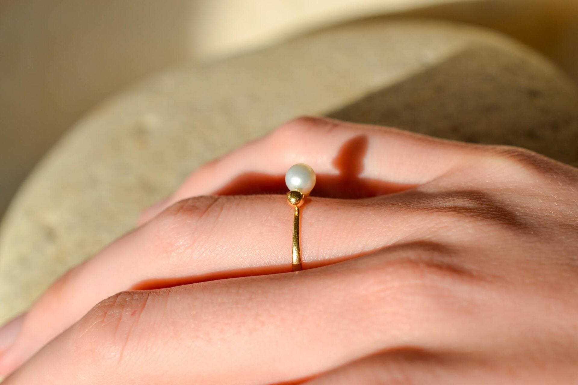 Bague Solitaire Perle boutons d'Or