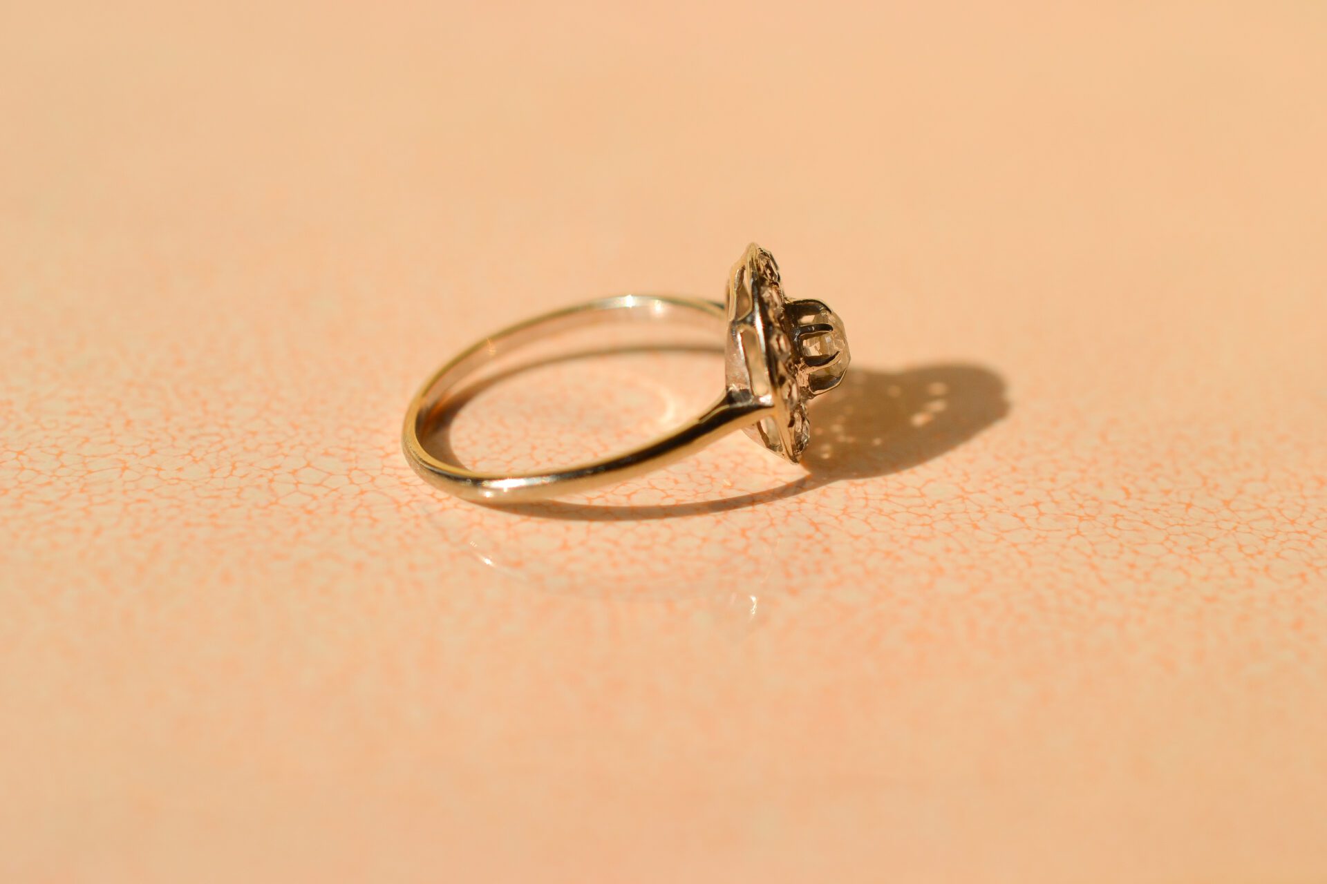 Bague Art Déco Or Blanc Oxyde