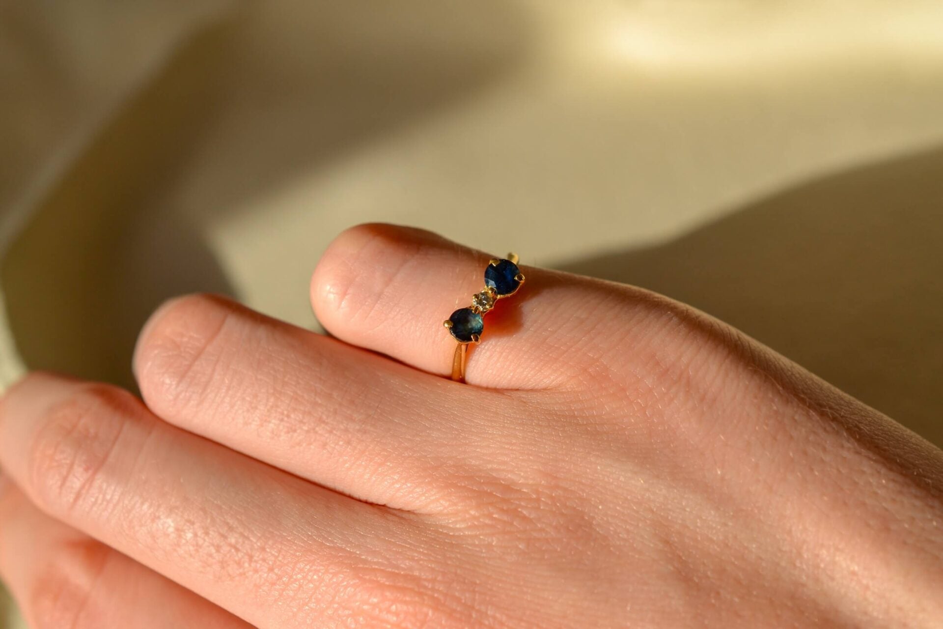 Bague noeud Saphirs Diamant
