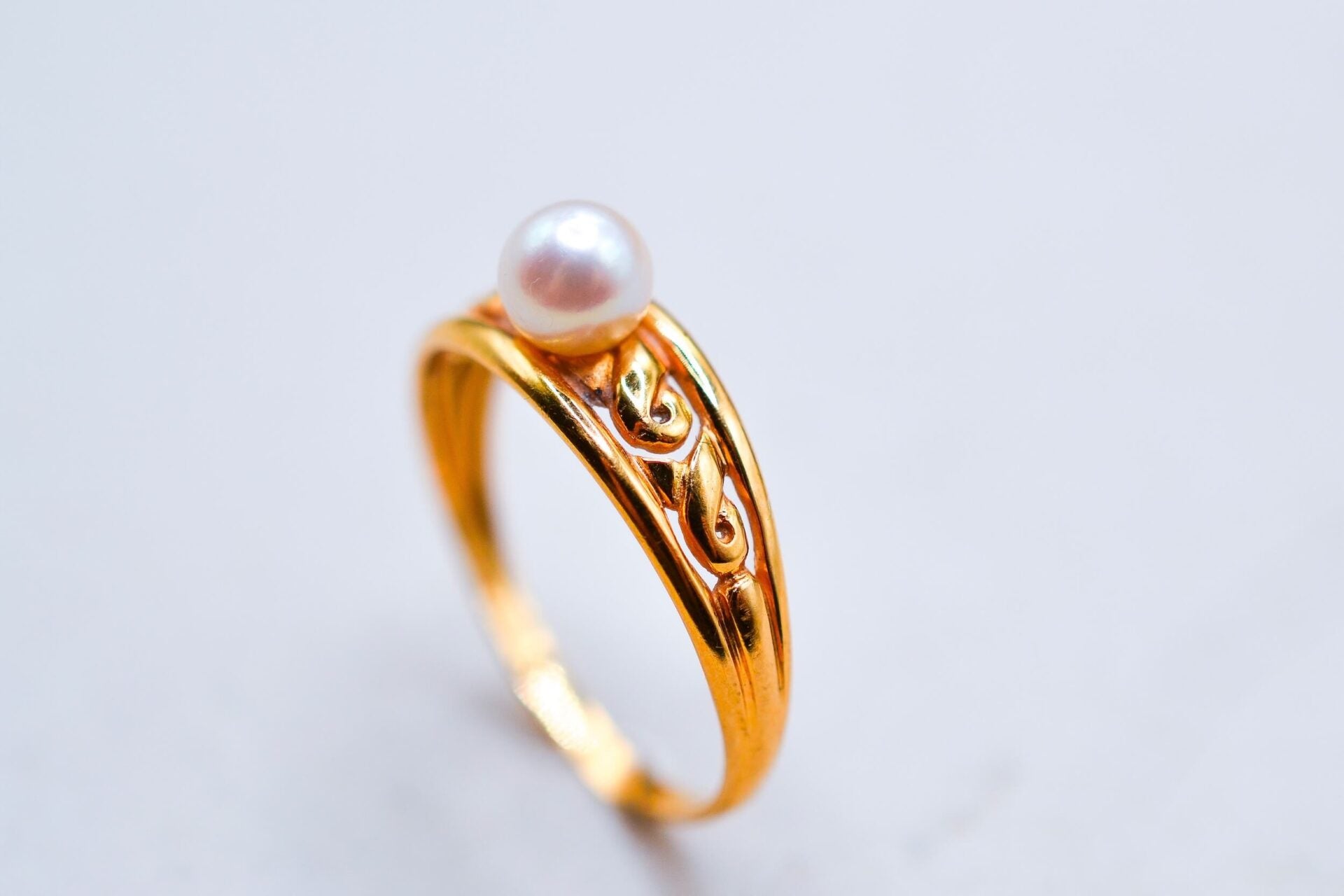 Bague Solitaire ajourée Perle