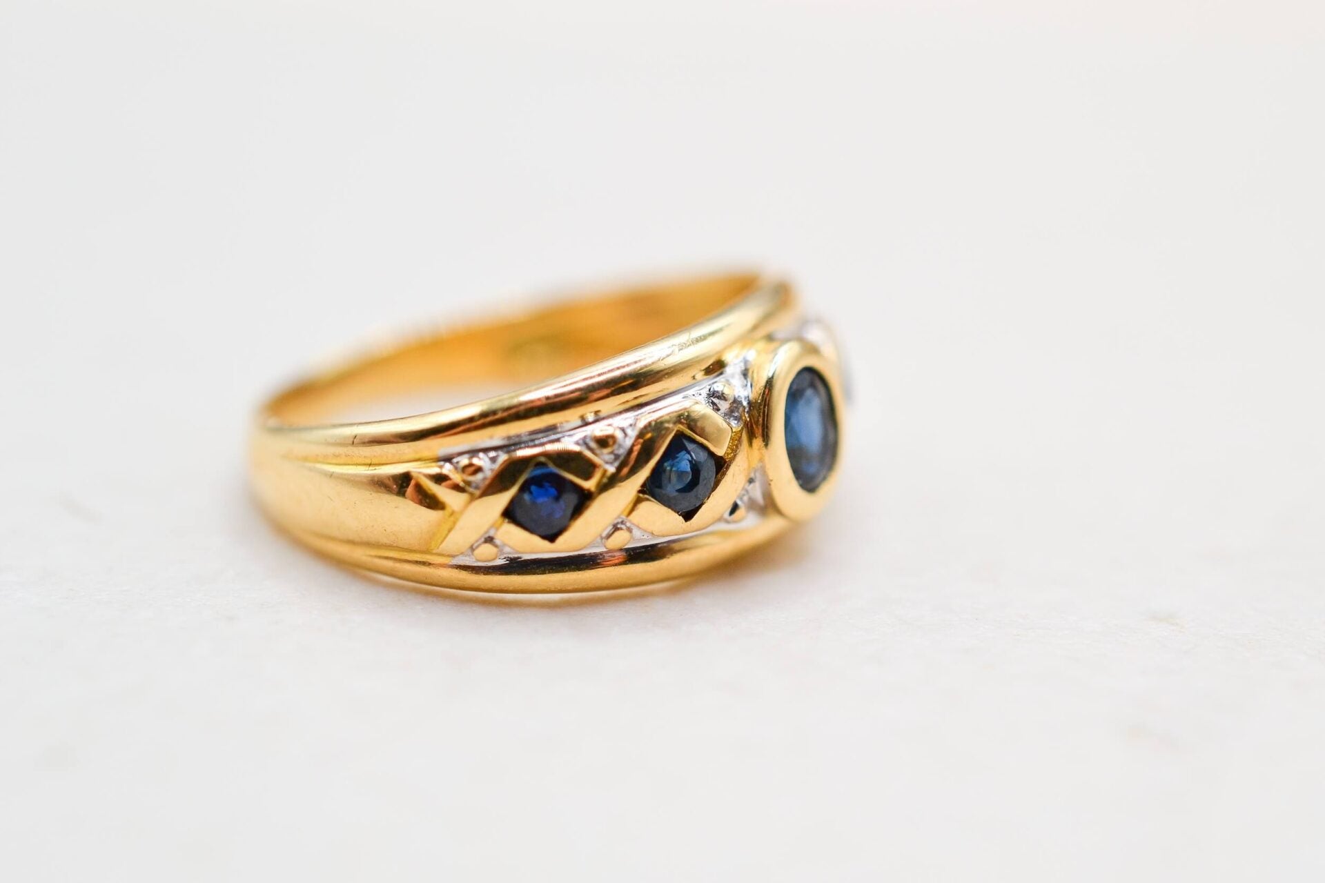 Bague Bandeau saphirs 2 Ors