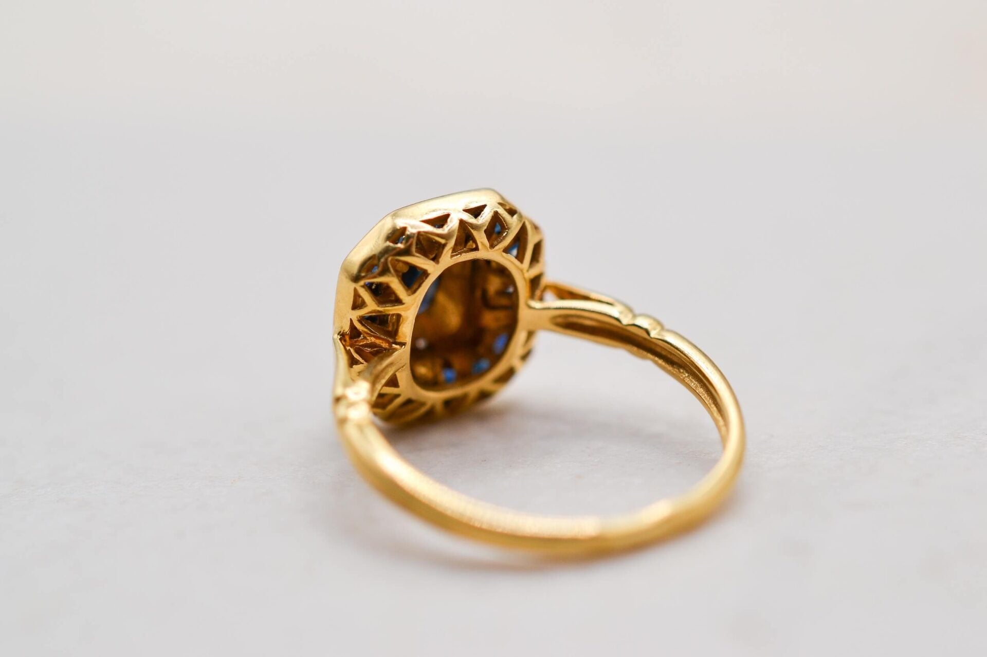 Bague Octogonale Saphirs et Diamants