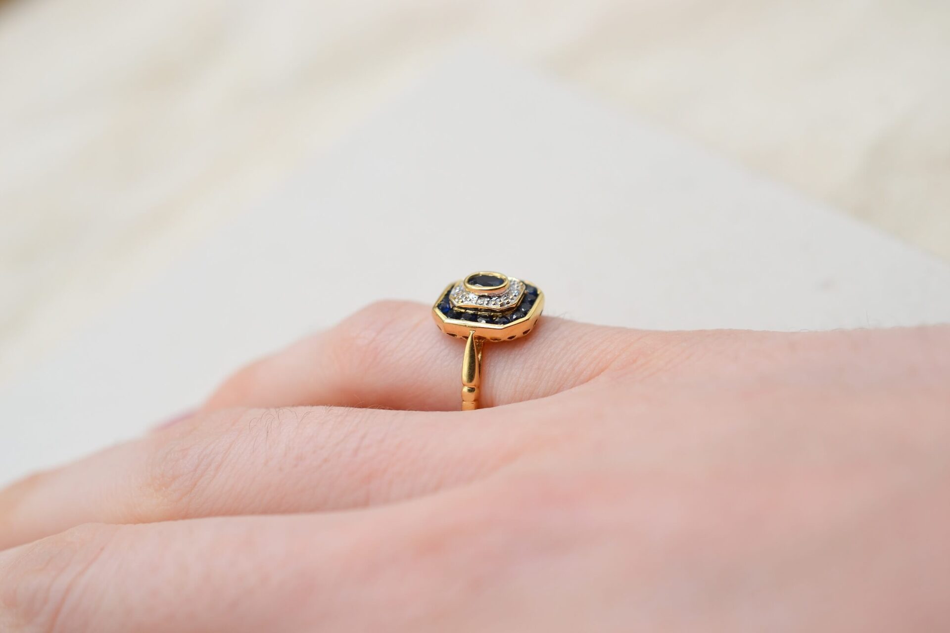 Bague Octogonale Saphirs et Diamants