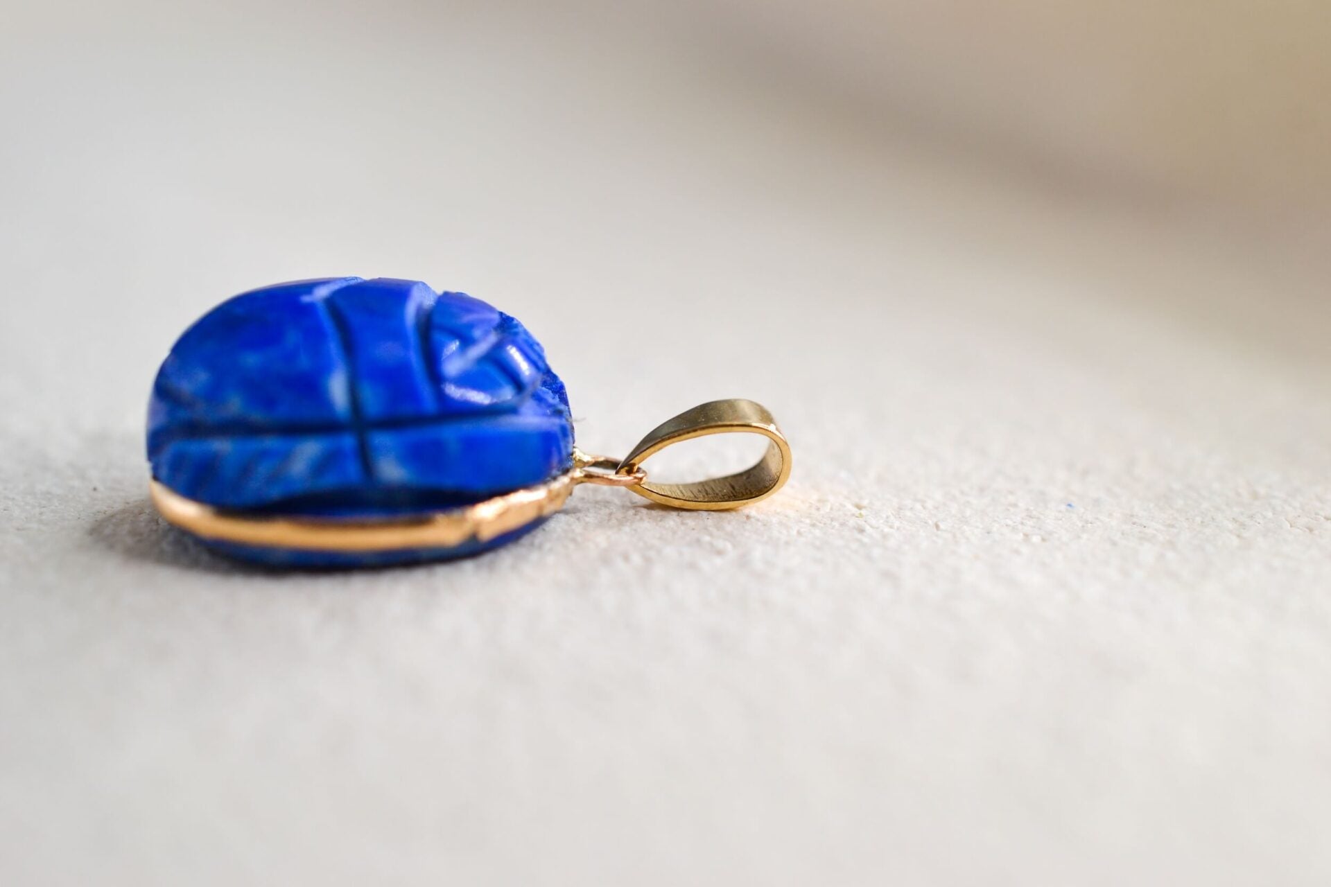 Pendentif Scarabée Lapis Lazuli