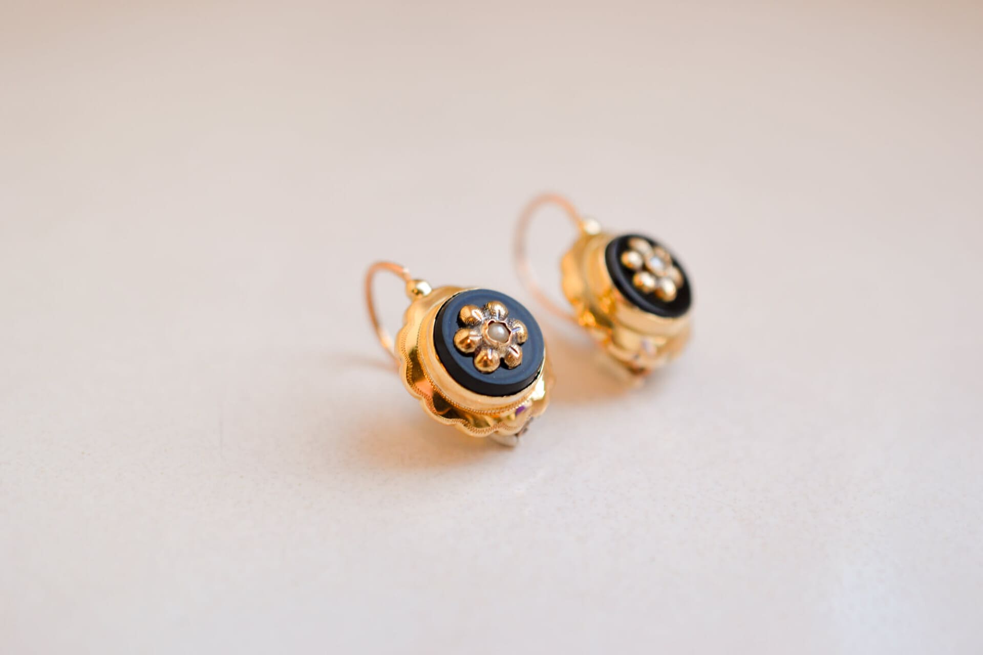 Dormeuses Napoléon III Onyx et Perles
