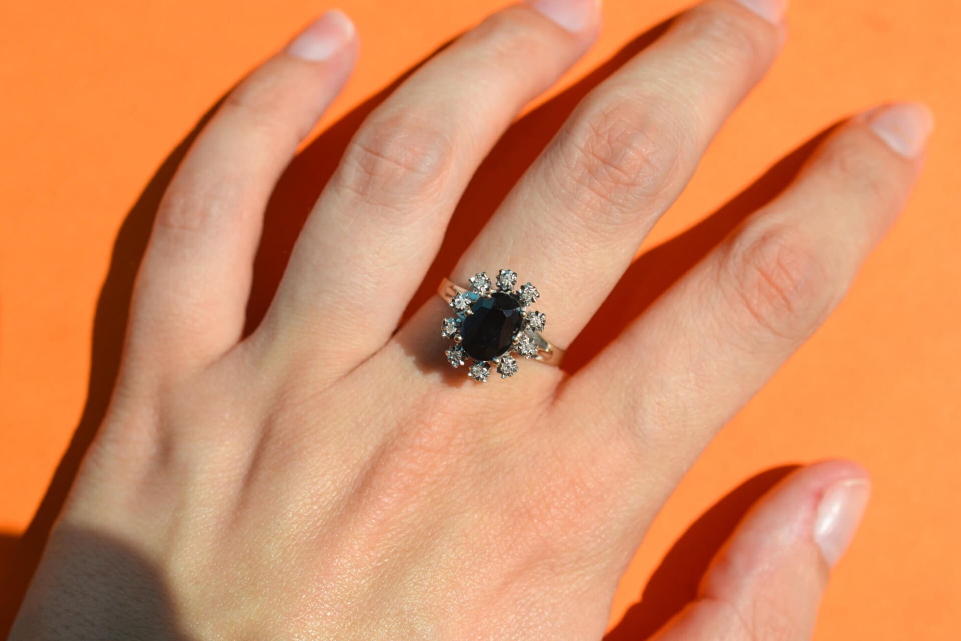 Marguerite Saphir serti Diamants