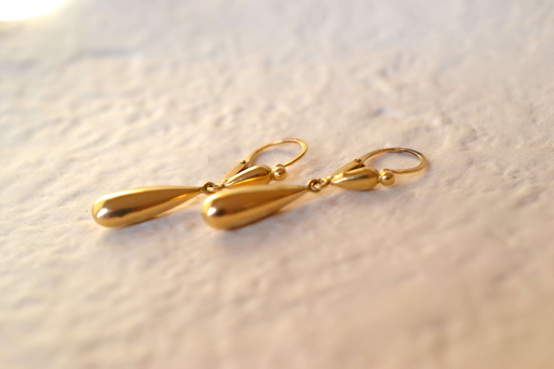 Pendants d'oreilles dits fileuses