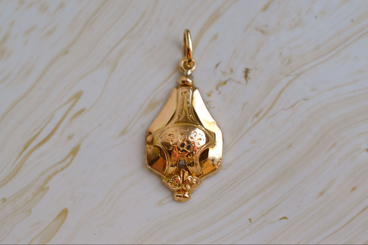 Pendentif Napoléon III floral