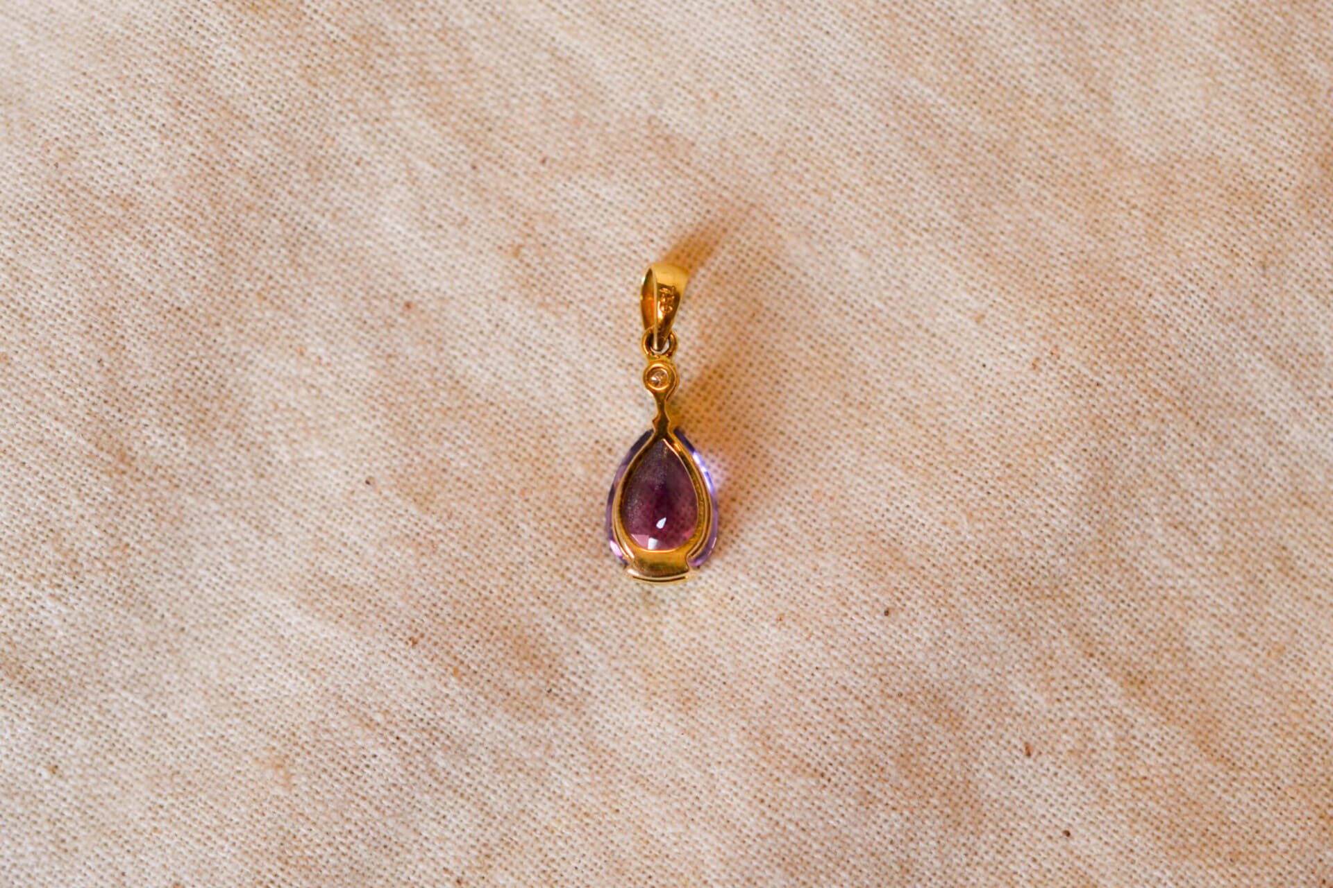 Pendentif goutte Améthyste et Diamant