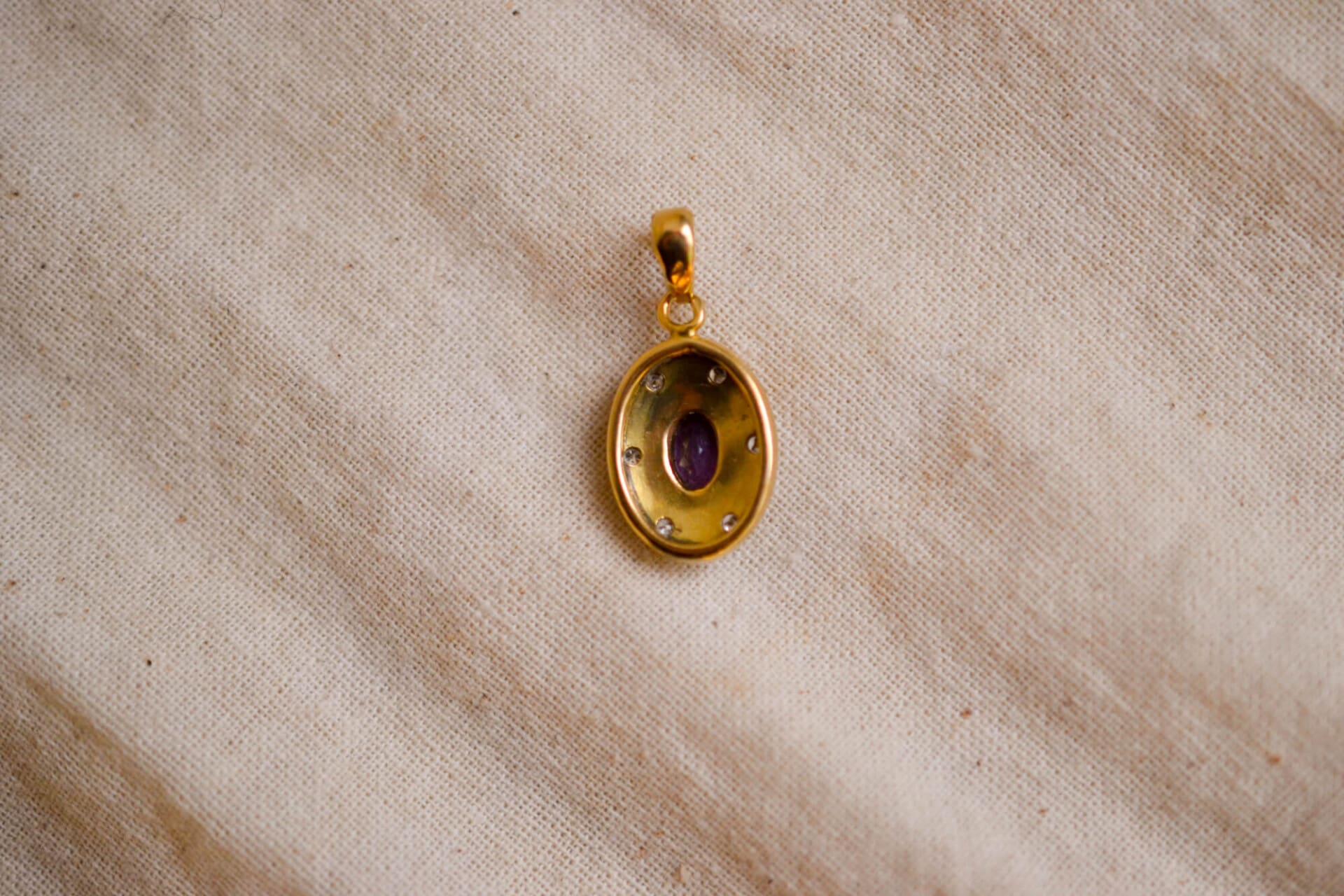 Pendentif oval Améthyste et Diamants