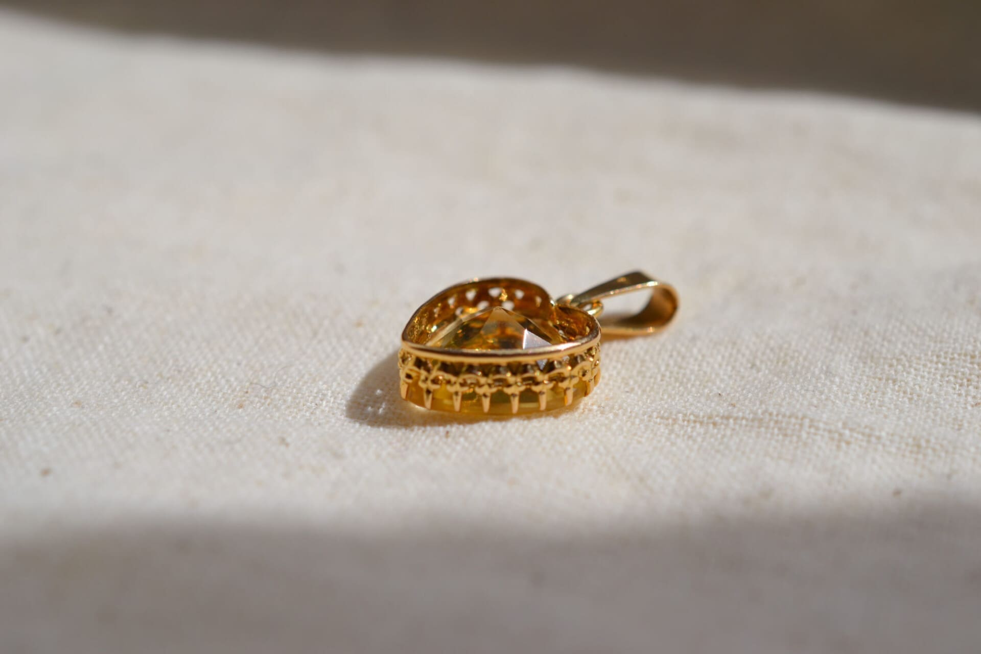 Pendentif coeur Citrine