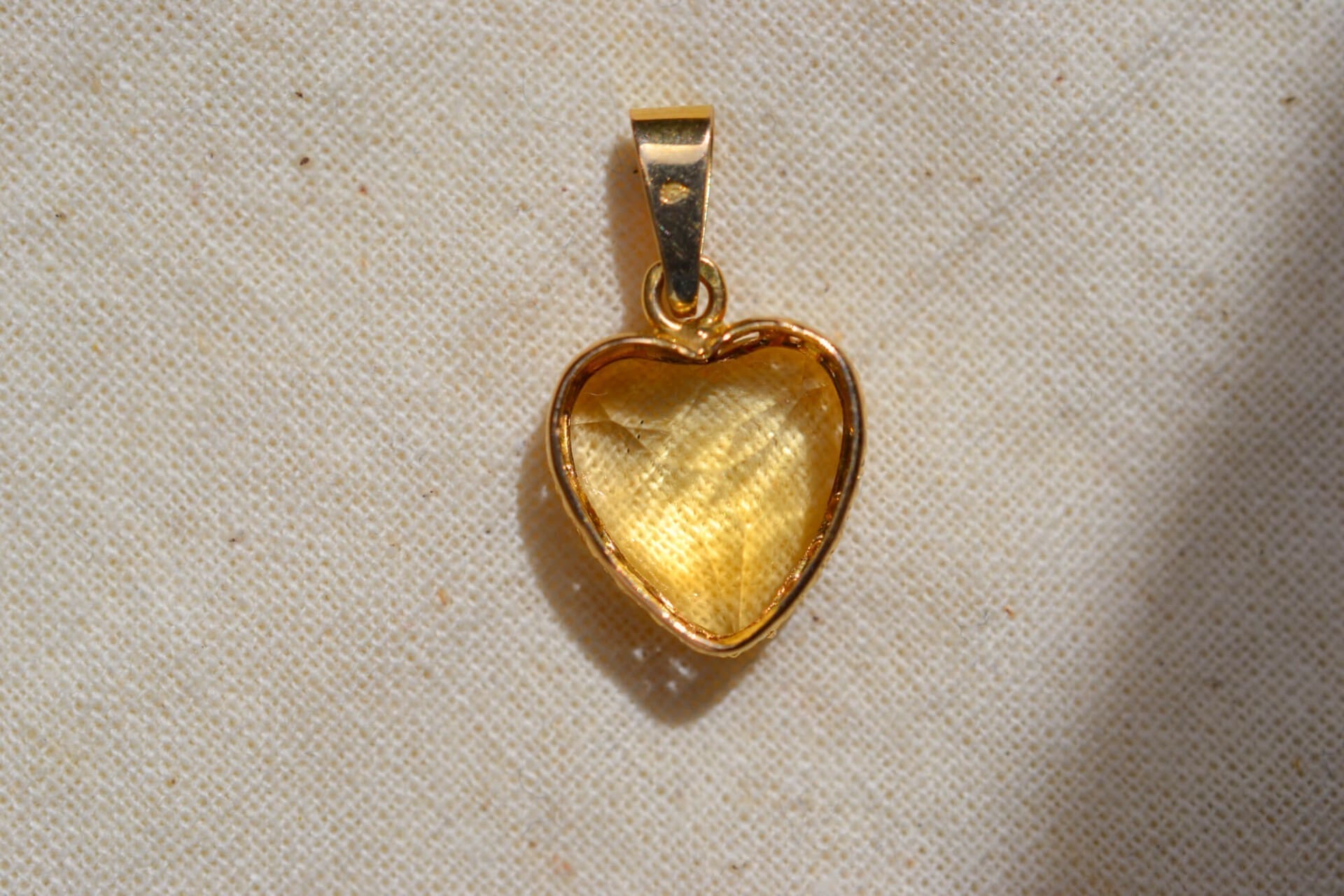 Pendentif coeur Citrine