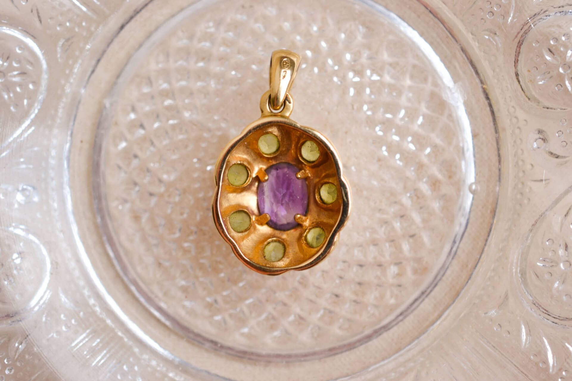 Pendentif oval Améthyste et Péridots