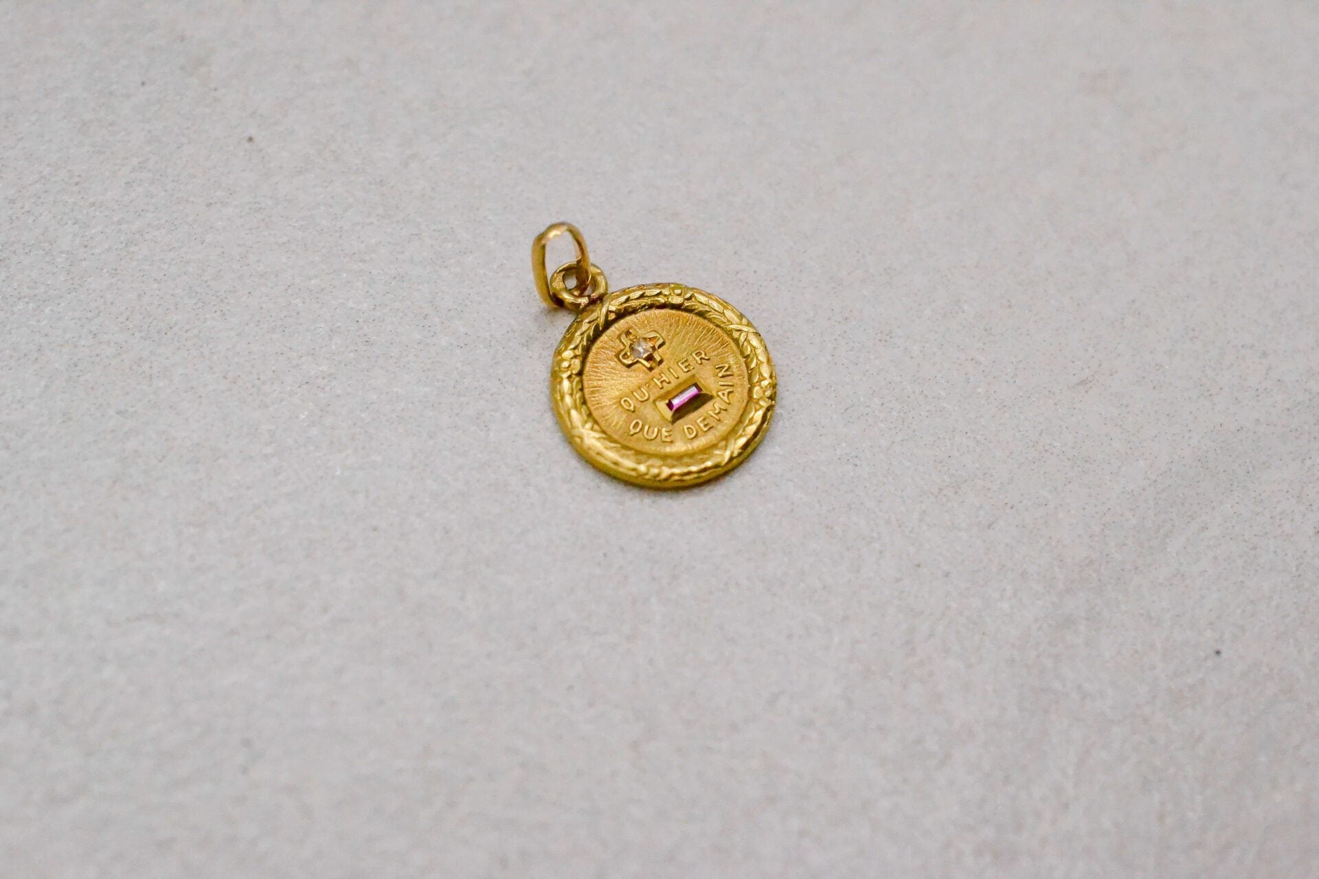 Pendentif Augis Rubis et Diamant